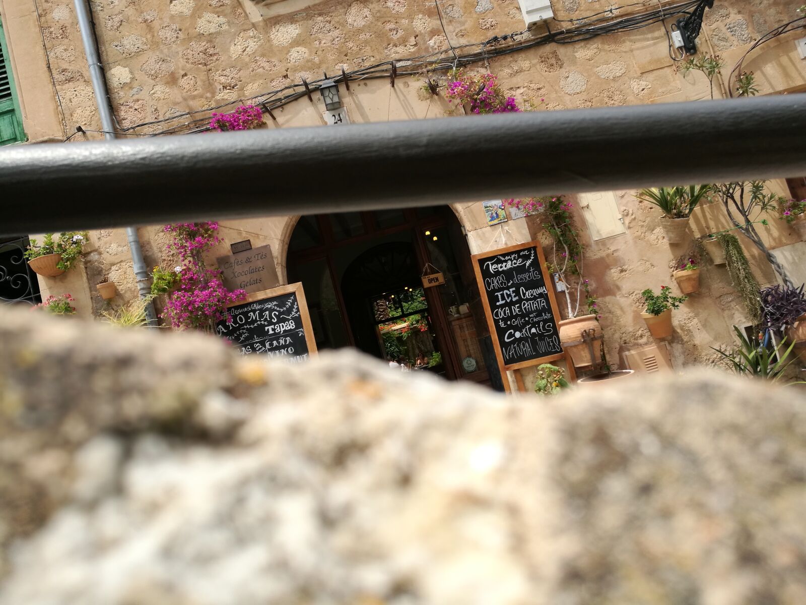 HUAWEI P9 sample photo. Aromas, valldemossa photography