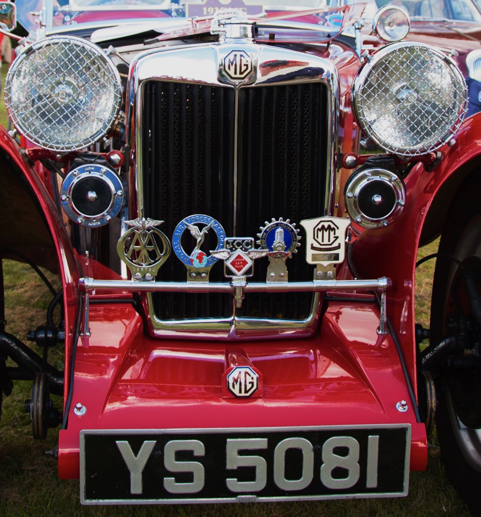 Nikon D5500 sample photo. Mg, classic car, red photography