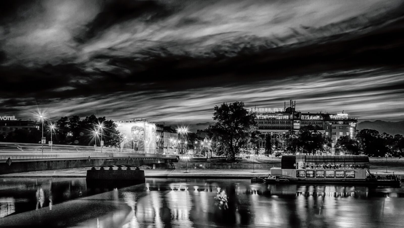 Nikon D5100 sample photo. Poland, kraków, wisla photography