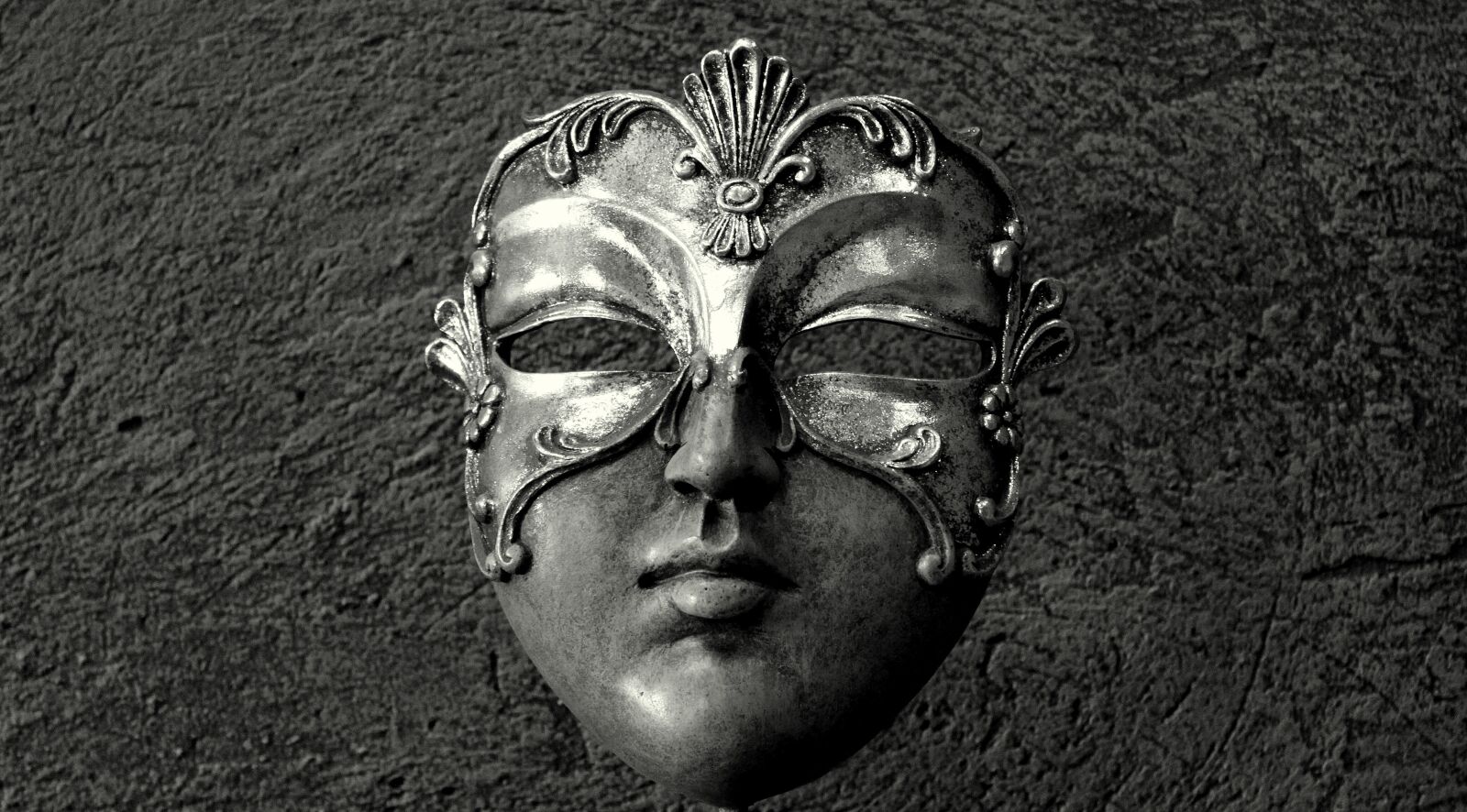 Canon EOS 50D sample photo. Mask, black and white photography