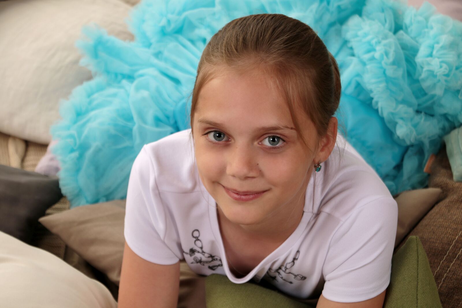 Canon EOS 70D sample photo. Girl, views, view photography