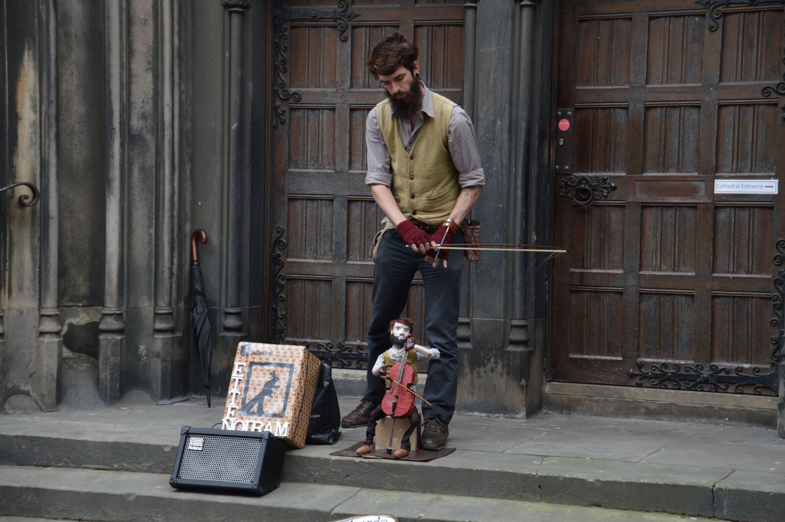 Nikon D3200 sample photo. Artist, dolls, street artist photography