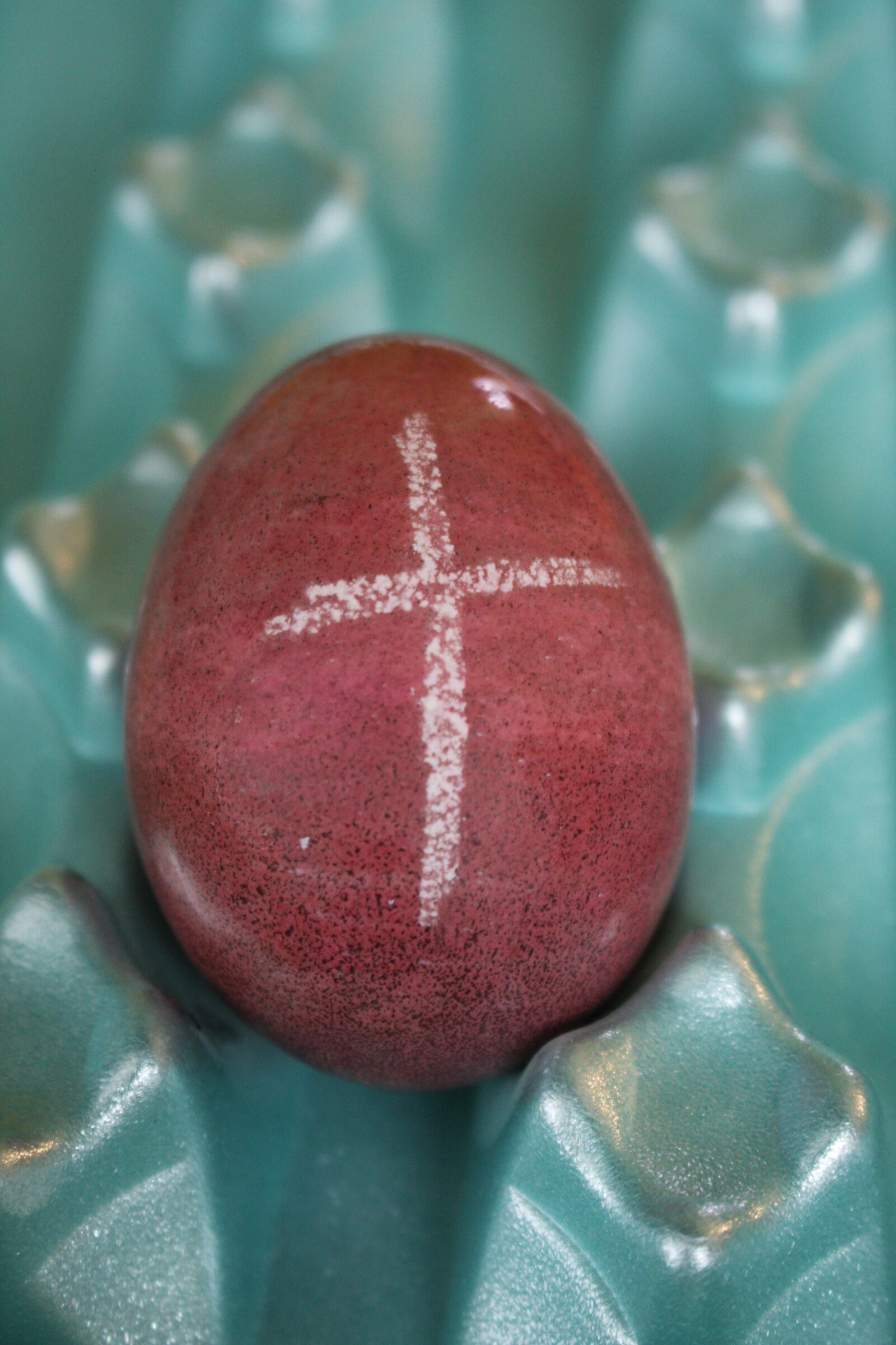 Canon EOS 40D sample photo. Easter, easter egg, cross photography