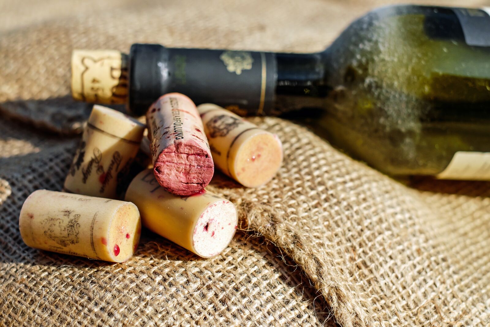 Fujifilm X-T10 + Fujifilm XF 35mm F1.4 R sample photo. Cork, wine corks, closures photography