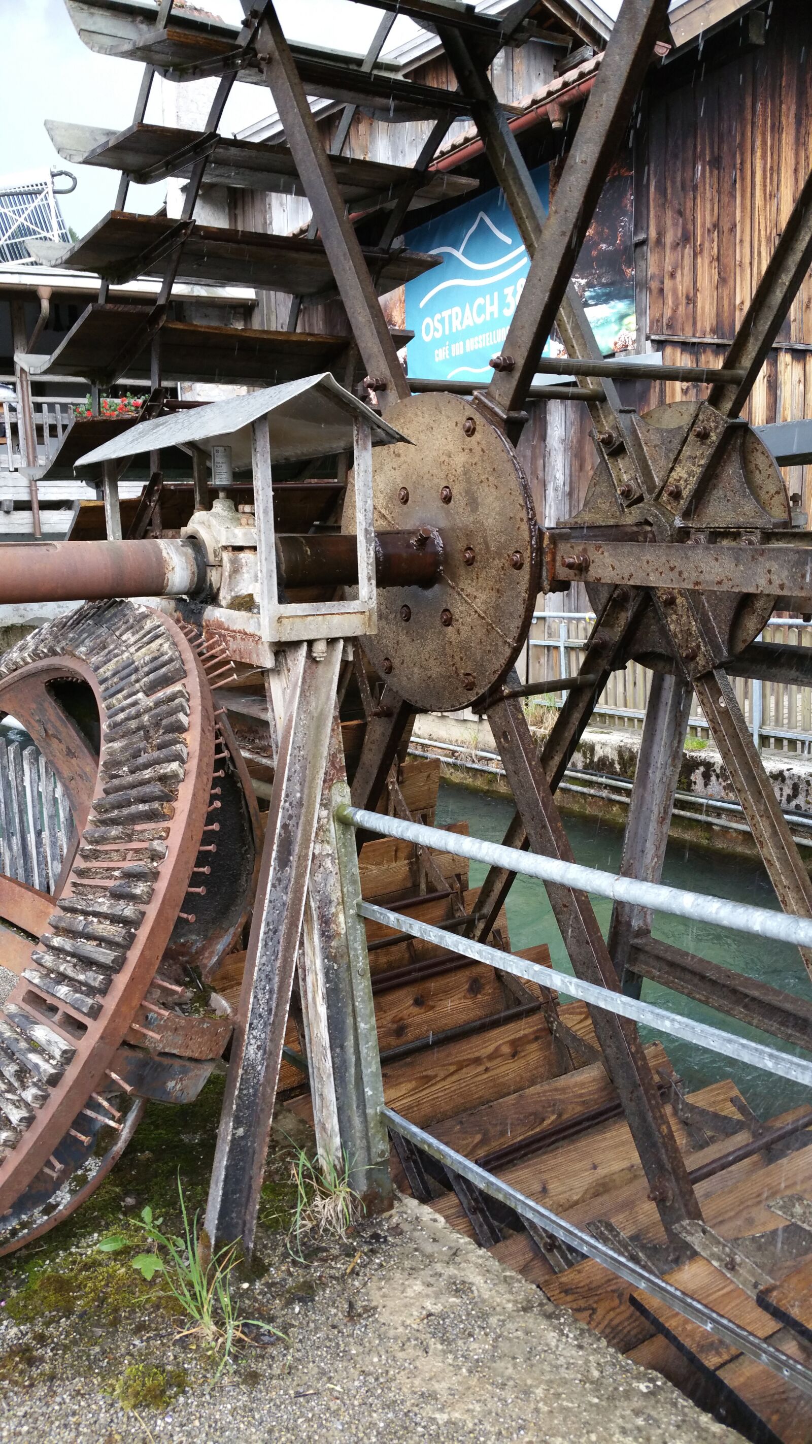 Samsung Galaxy S5 LTE-A sample photo. Mill wheel, waterwheel, water photography