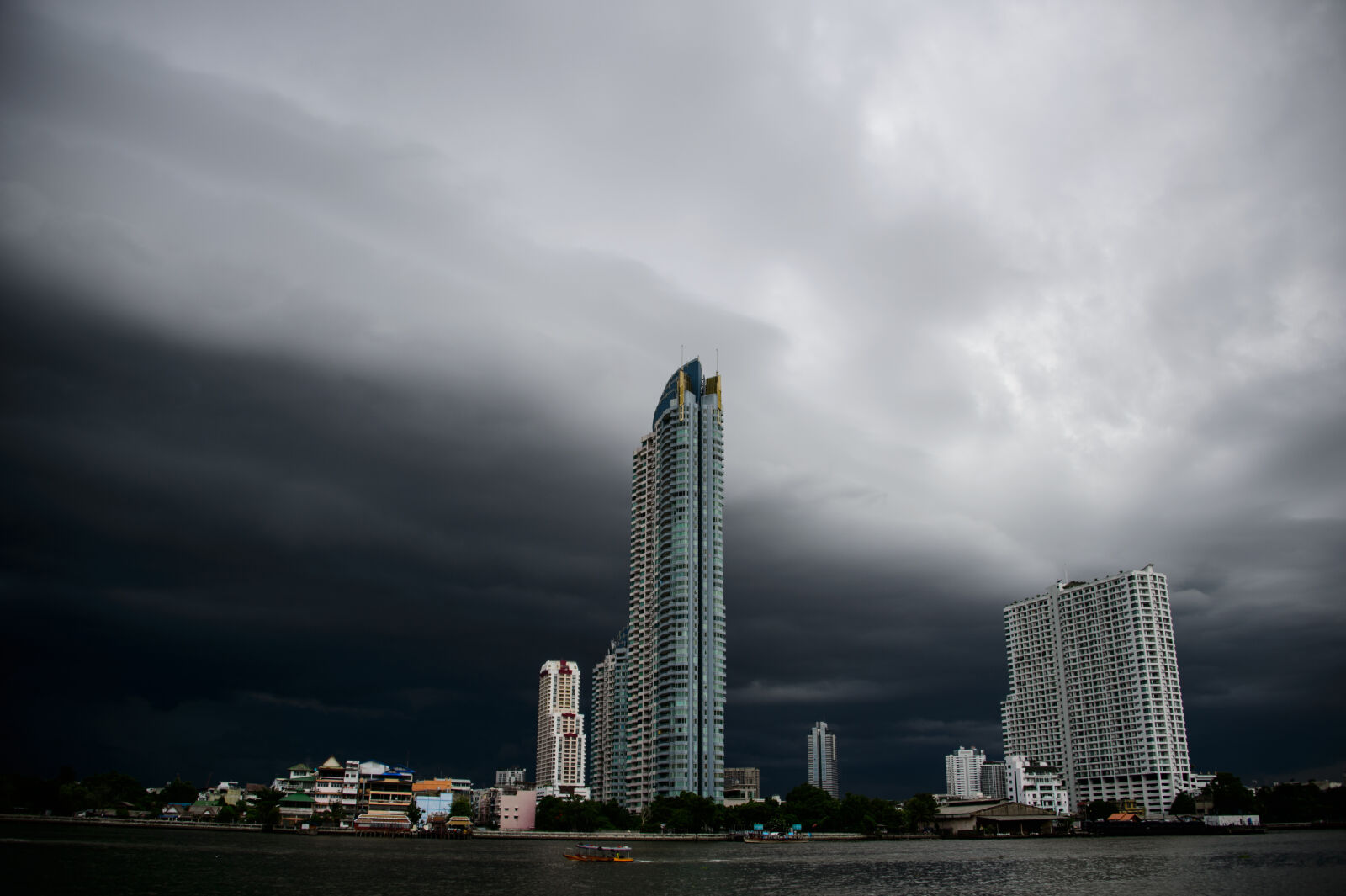 Nikon Df sample photo. Bangkok, city, storm, thailand photography