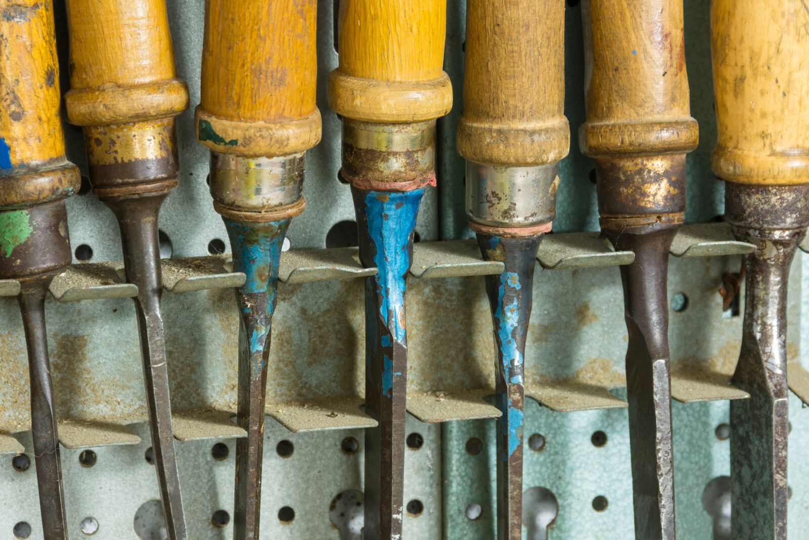 Nikon D7200 sample photo. Chisel, sharp, steel photography