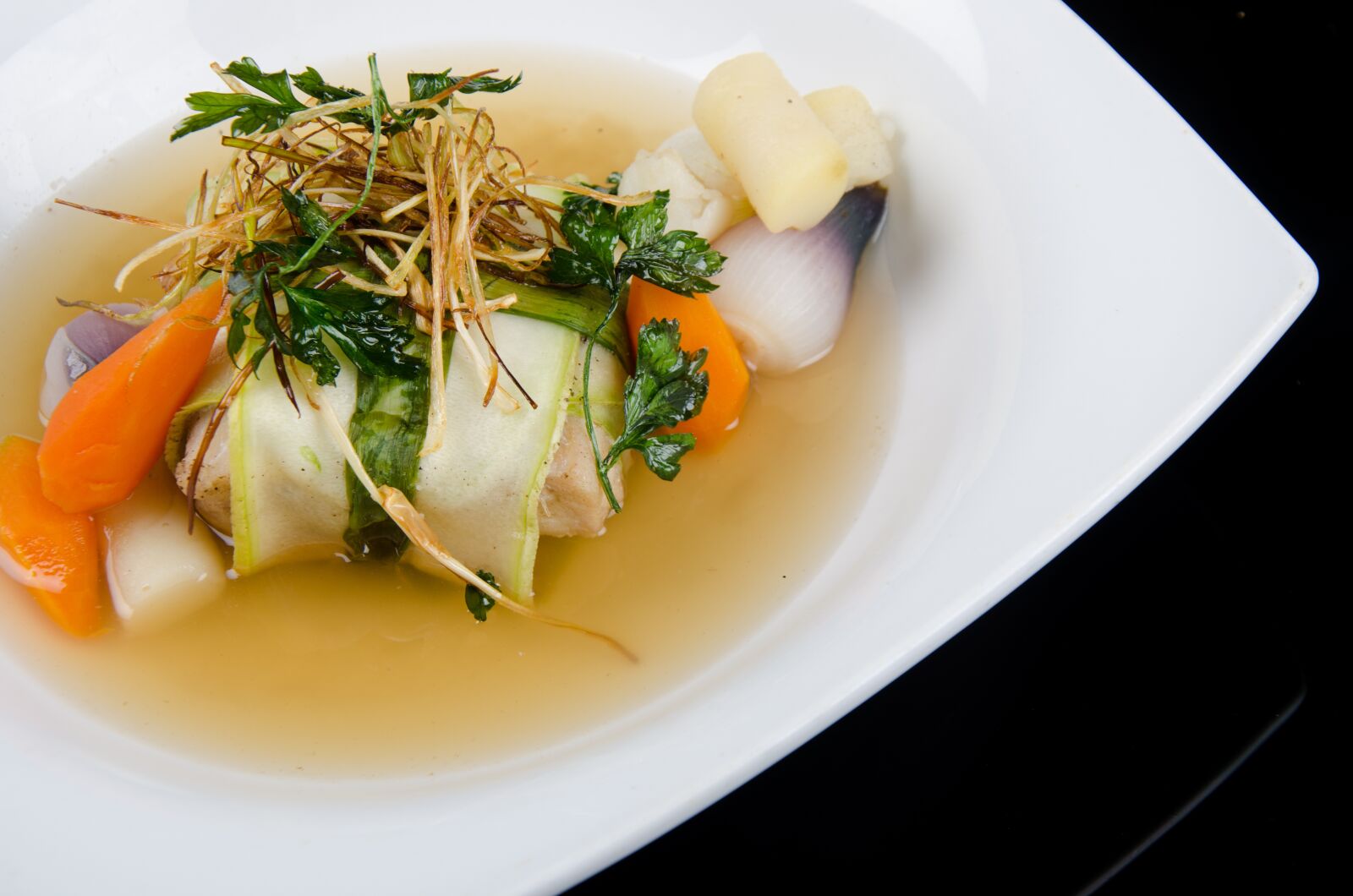Nikon D7000 sample photo. Asopado, soup, wanton photography