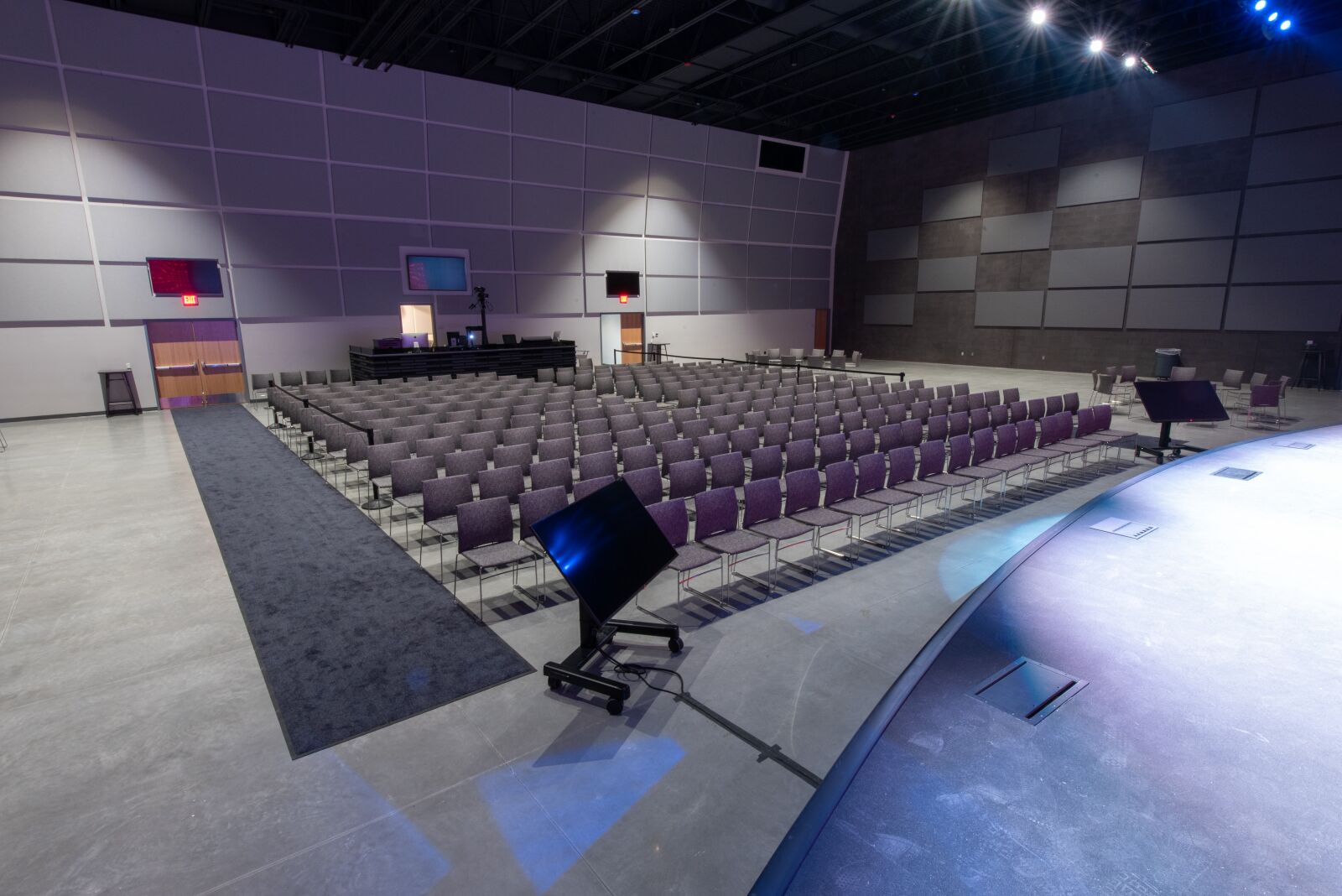 Nikon D750 sample photo. Church, worship, concert photography