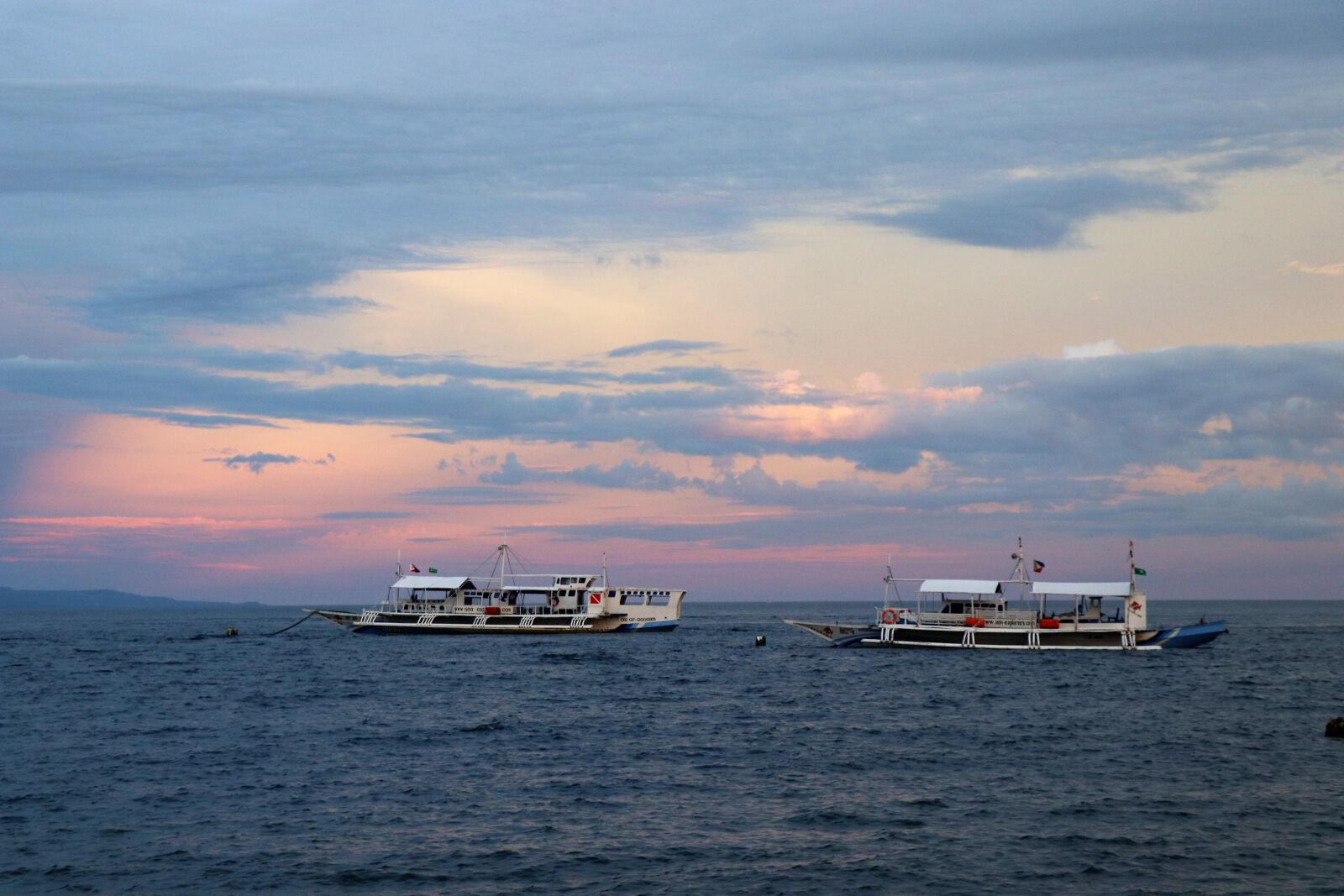 Canon EOS 77D (EOS 9000D / EOS 770D) sample photo. Sea, sunset, ocean photography