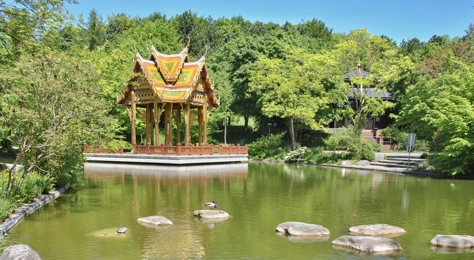 Nikon D3000 sample photo. Munich, westpark, temple photography