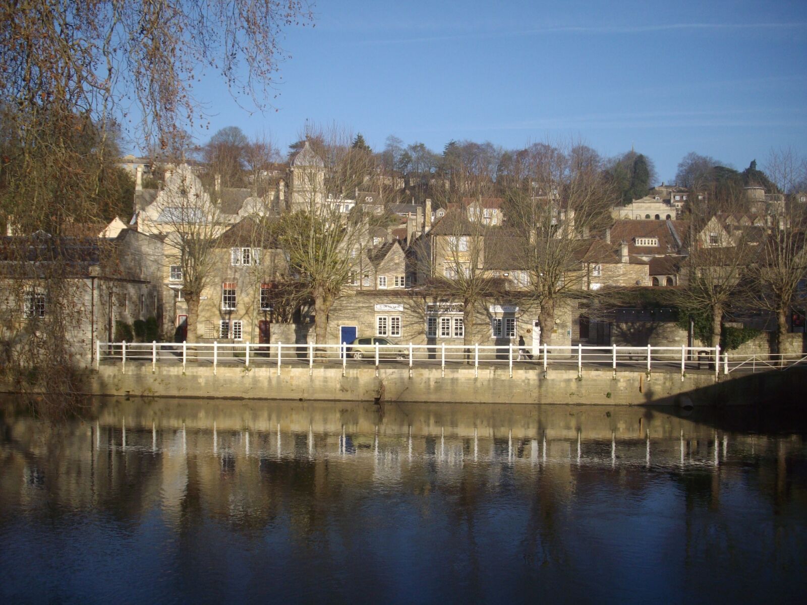 Pentax OPTIO E40 sample photo. Water, scenery, reflection photography