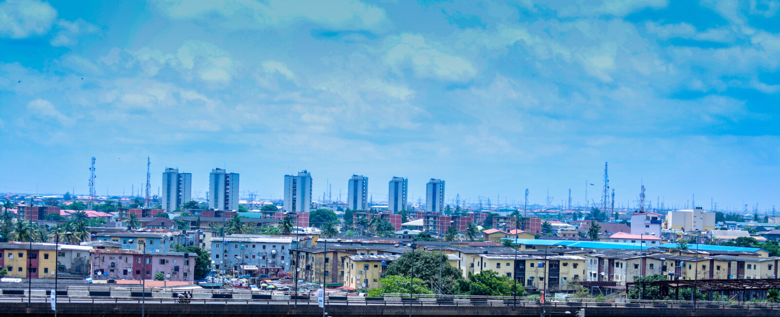 Canon EF 70-200mm F2.8L USM sample photo. Cityscape, cloud, landscaping, sky photography