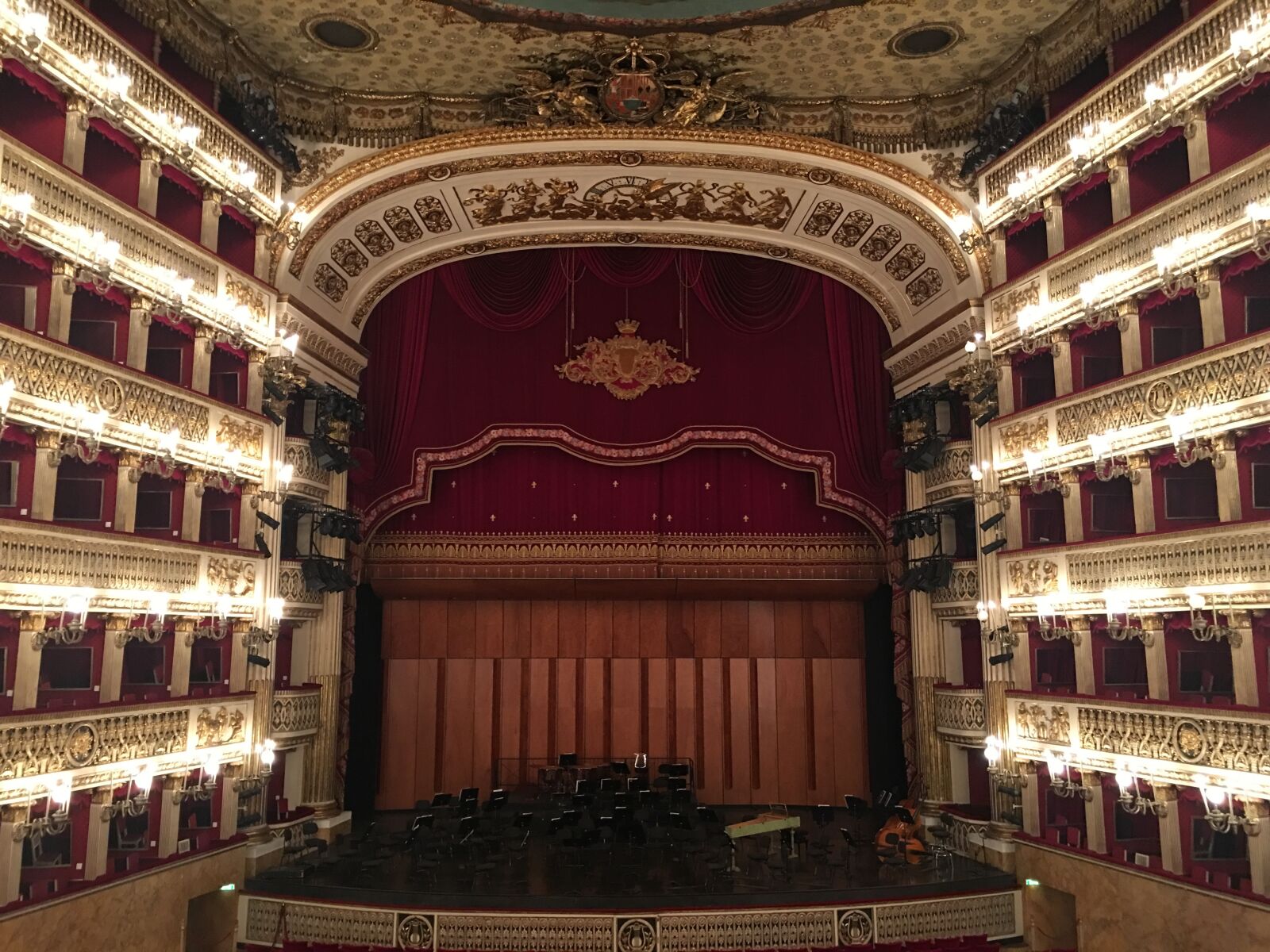 iPhone 6s Plus back camera 4.15mm f/2.2 sample photo. Teatro, sancarlo, naples photography
