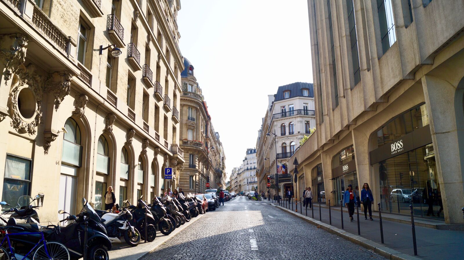 Sony DT 18-55mm F3.5-5.6 SAM II sample photo. Paris, road, city photography