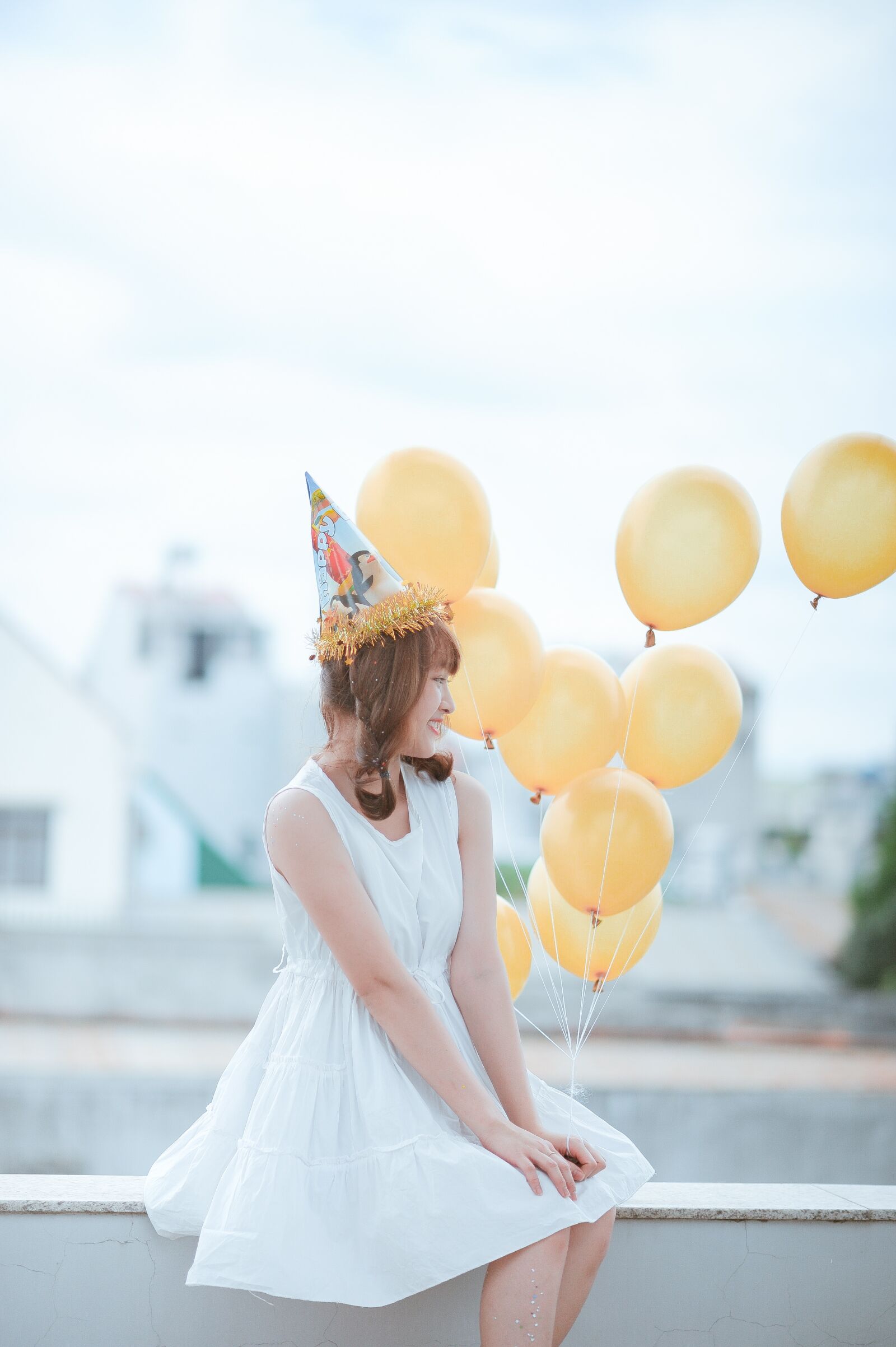 Nikon D700 sample photo. Birthday, ballons, happy photography