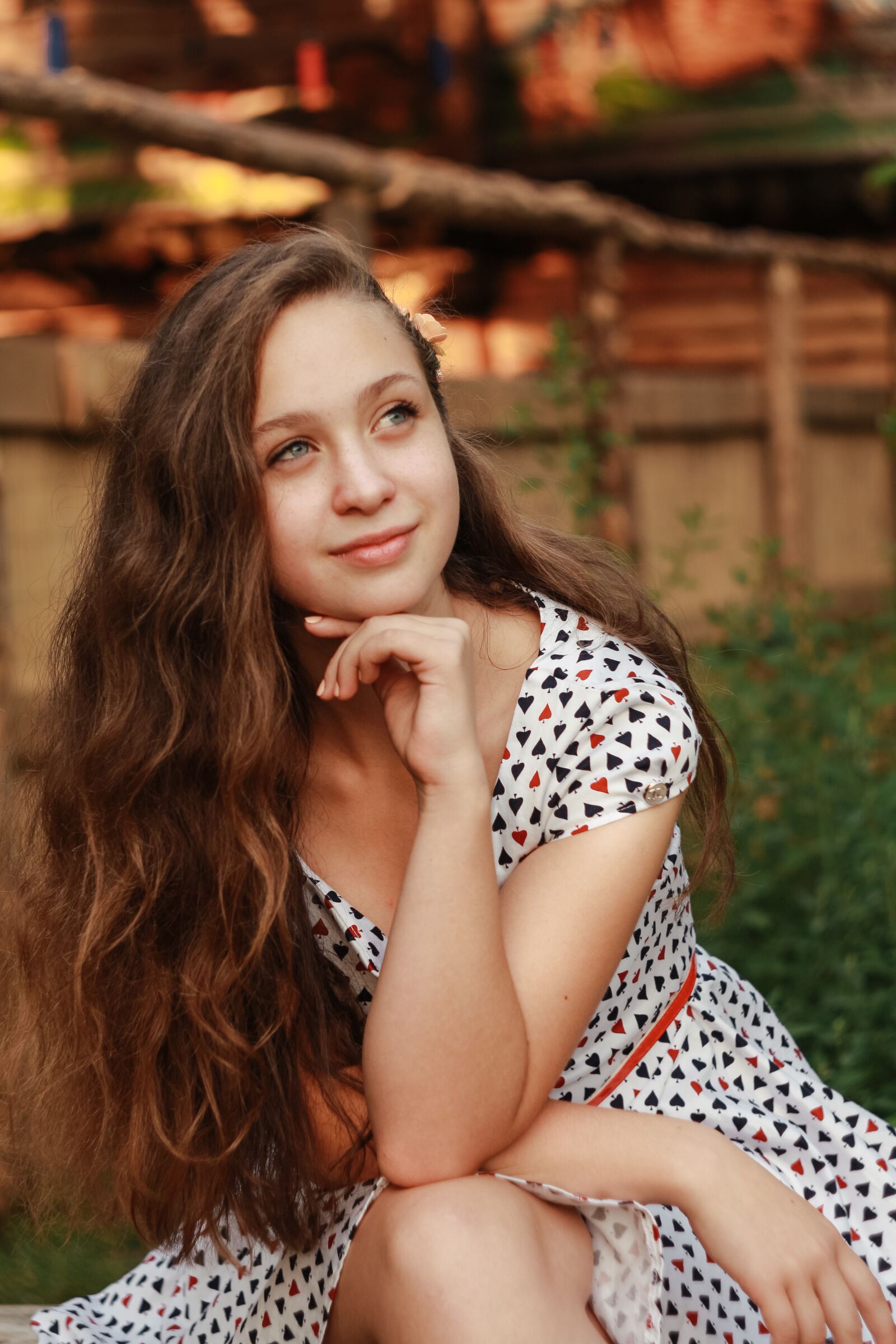 Canon EOS 100D (EOS Rebel SL1 / EOS Kiss X7) sample photo. Beautiful, girl, brunette photography