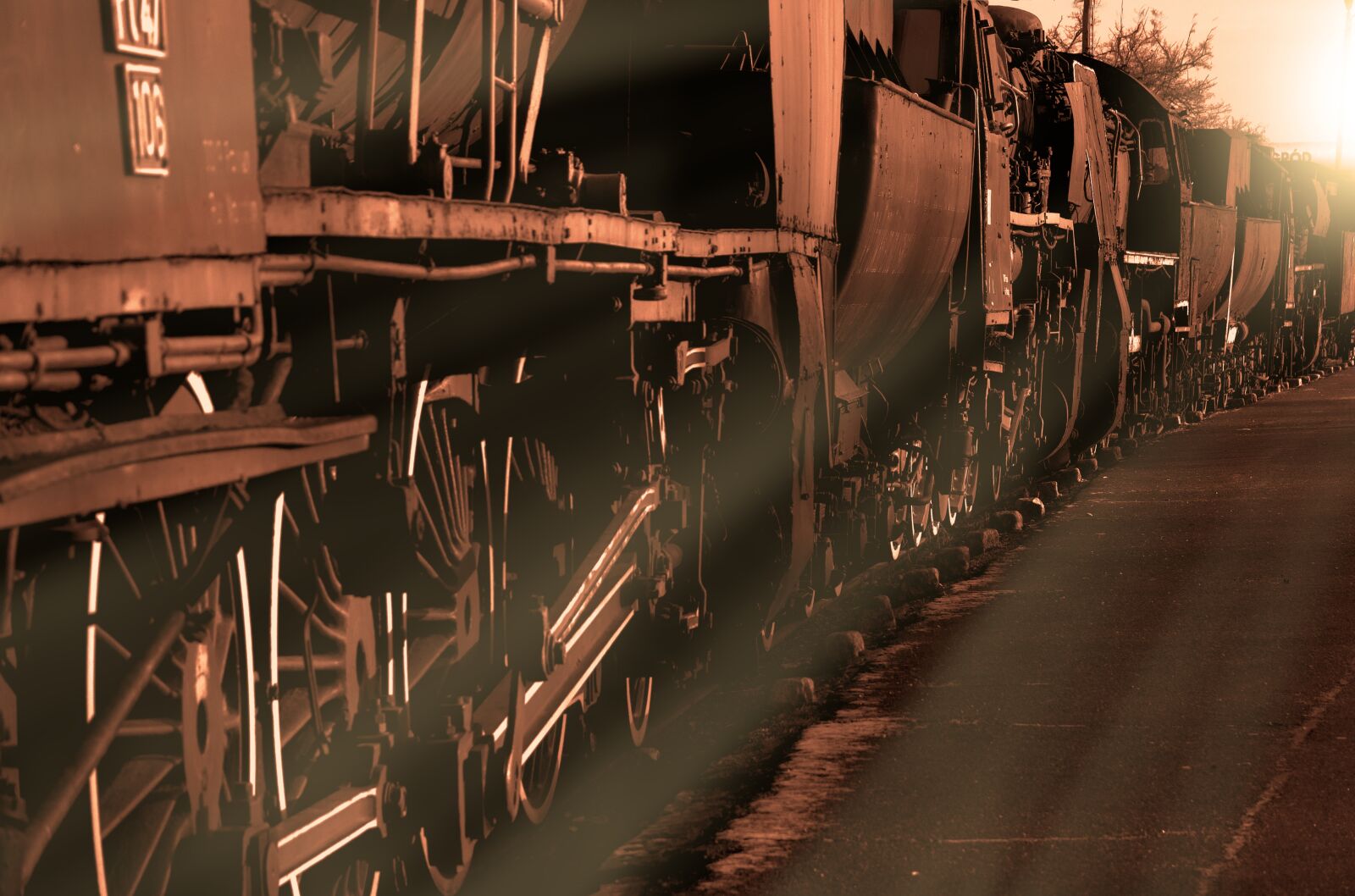 Sony Cyber-shot DSC-RX10 III sample photo. Train, antique, railway photography