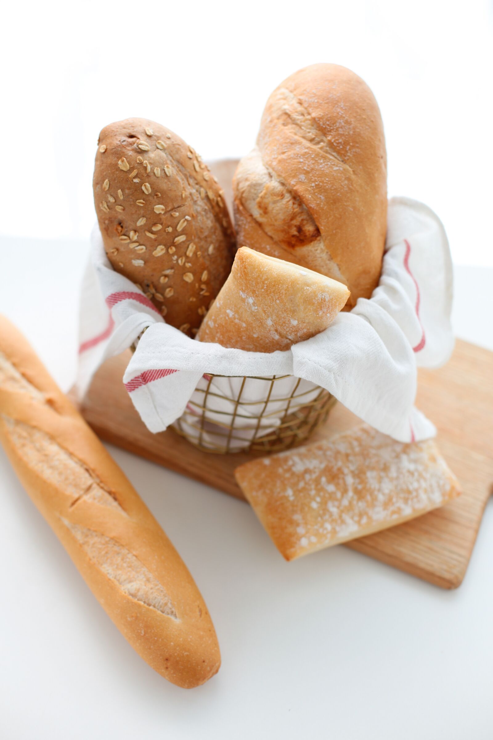 Canon EOS 6D + Canon EF 50mm F1.4 USM sample photo. Bread, baguettes, health photography