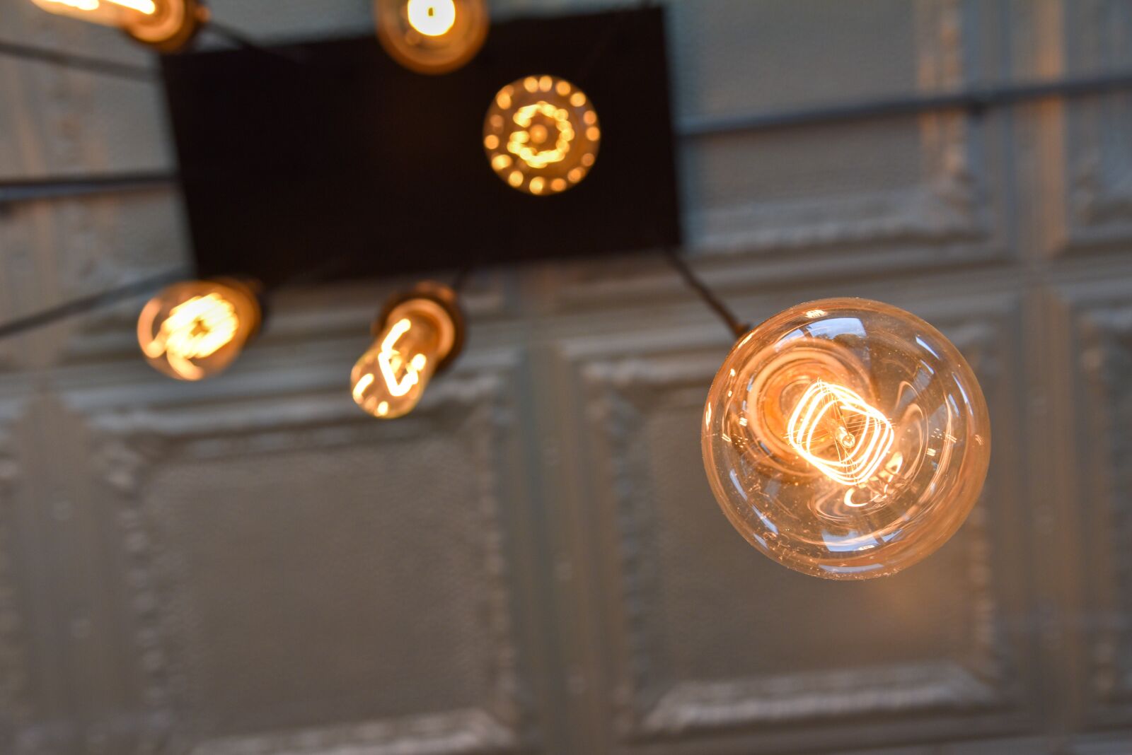 Nikon D750 sample photo. Lights, light bulbs, vintage photography