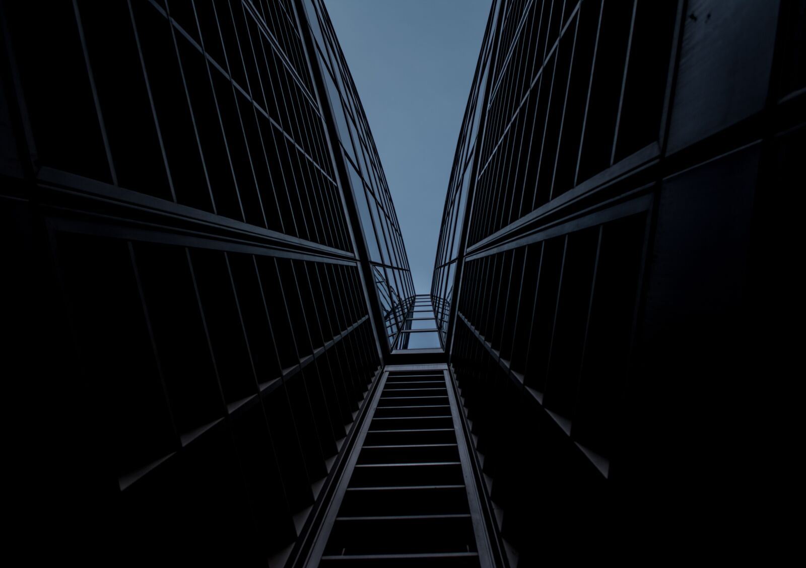 Nikon D5200 sample photo. Modernism, architecture, art photography