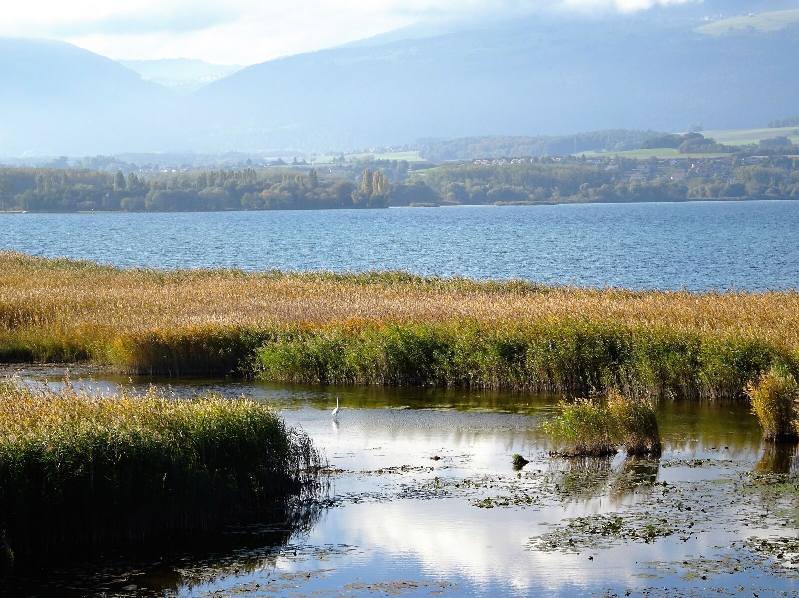 Sony Cyber-shot DSC-HX90V sample photo. Body of water, nature photography