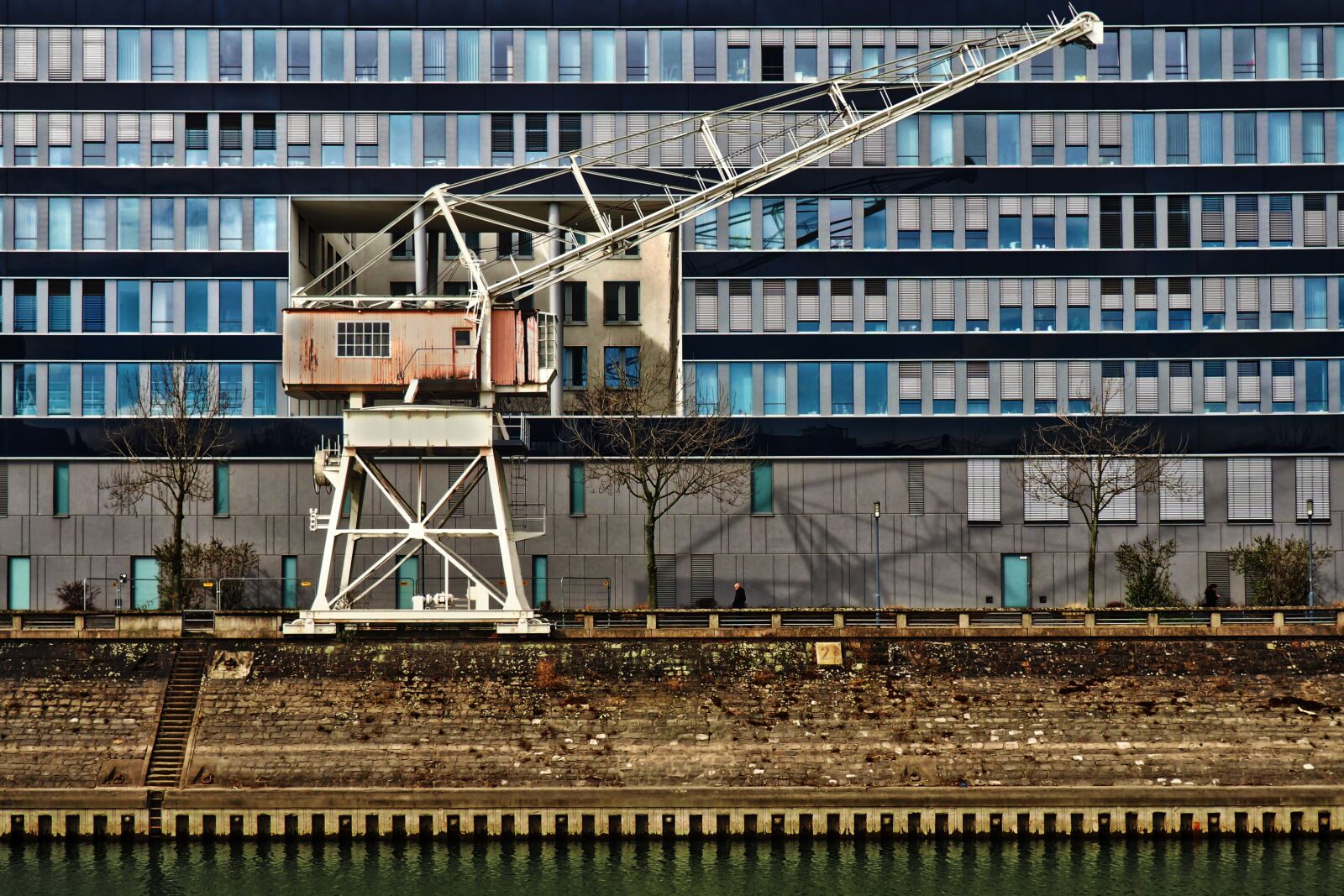 Olympus OM-D E-M10 sample photo. Architecture, building, house photography