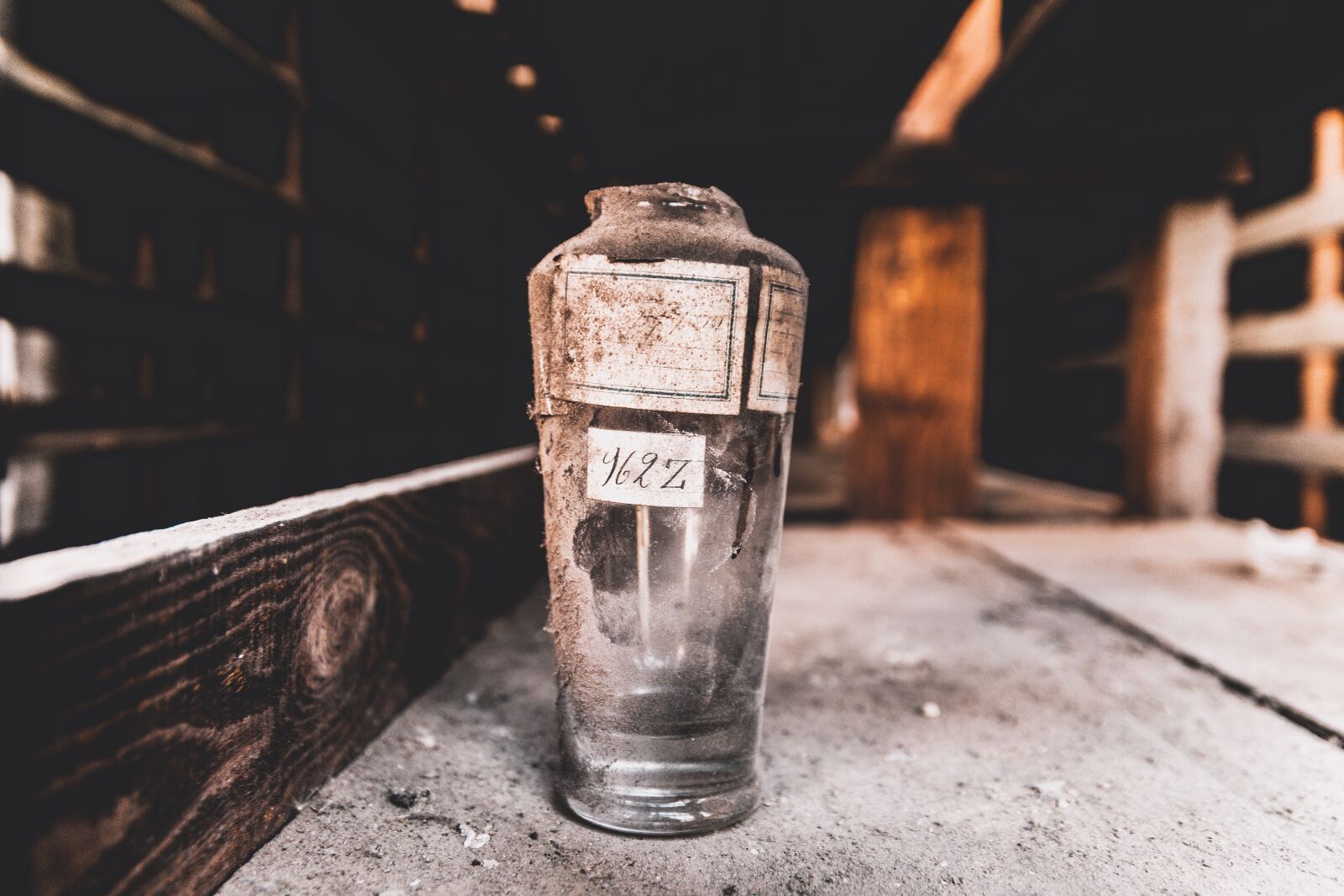 Nikon D3300 sample photo. Old, abandoned, decay photography