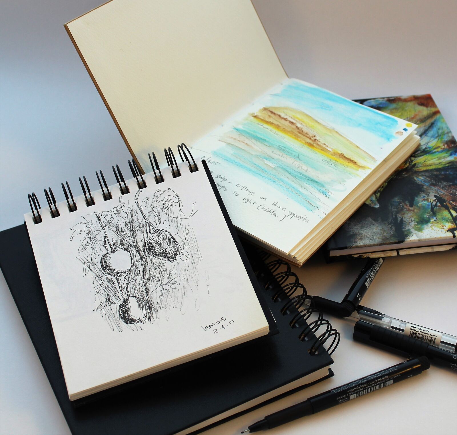 Canon EOS 1300D (EOS Rebel T6 / EOS Kiss X80) sample photo. Sketch, draw, sketchbook photography