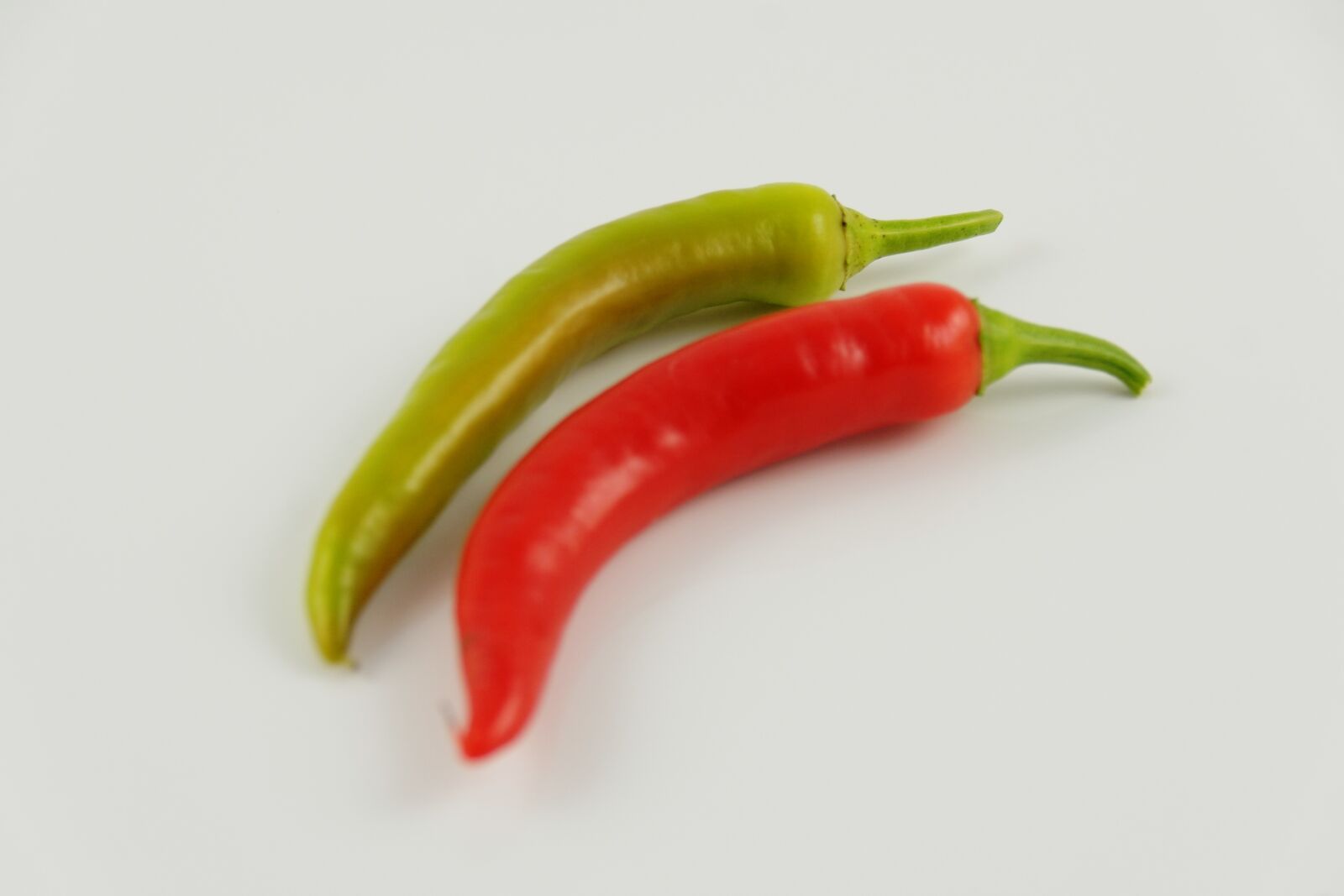 Canon EOS 30D sample photo. Paprika, pepperonie, food photography