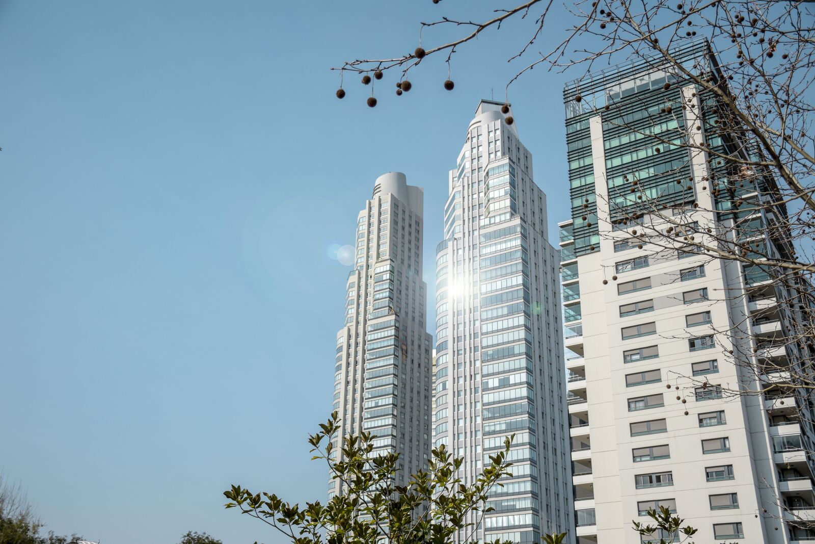 Nikon D7200 sample photo. Building, sun, architecture photography