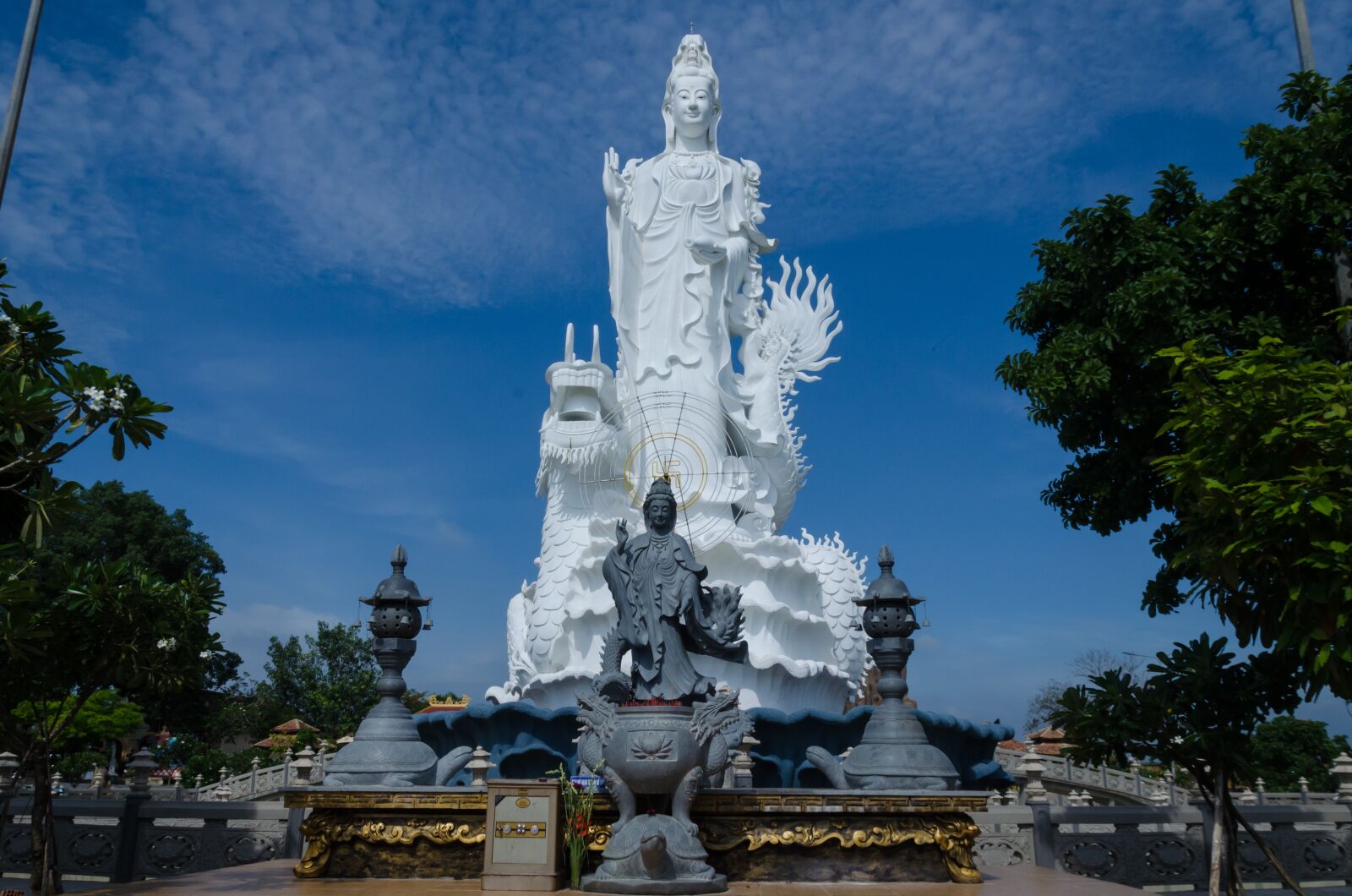Nikon D5100 sample photo. Buddha, goddess, statue photography
