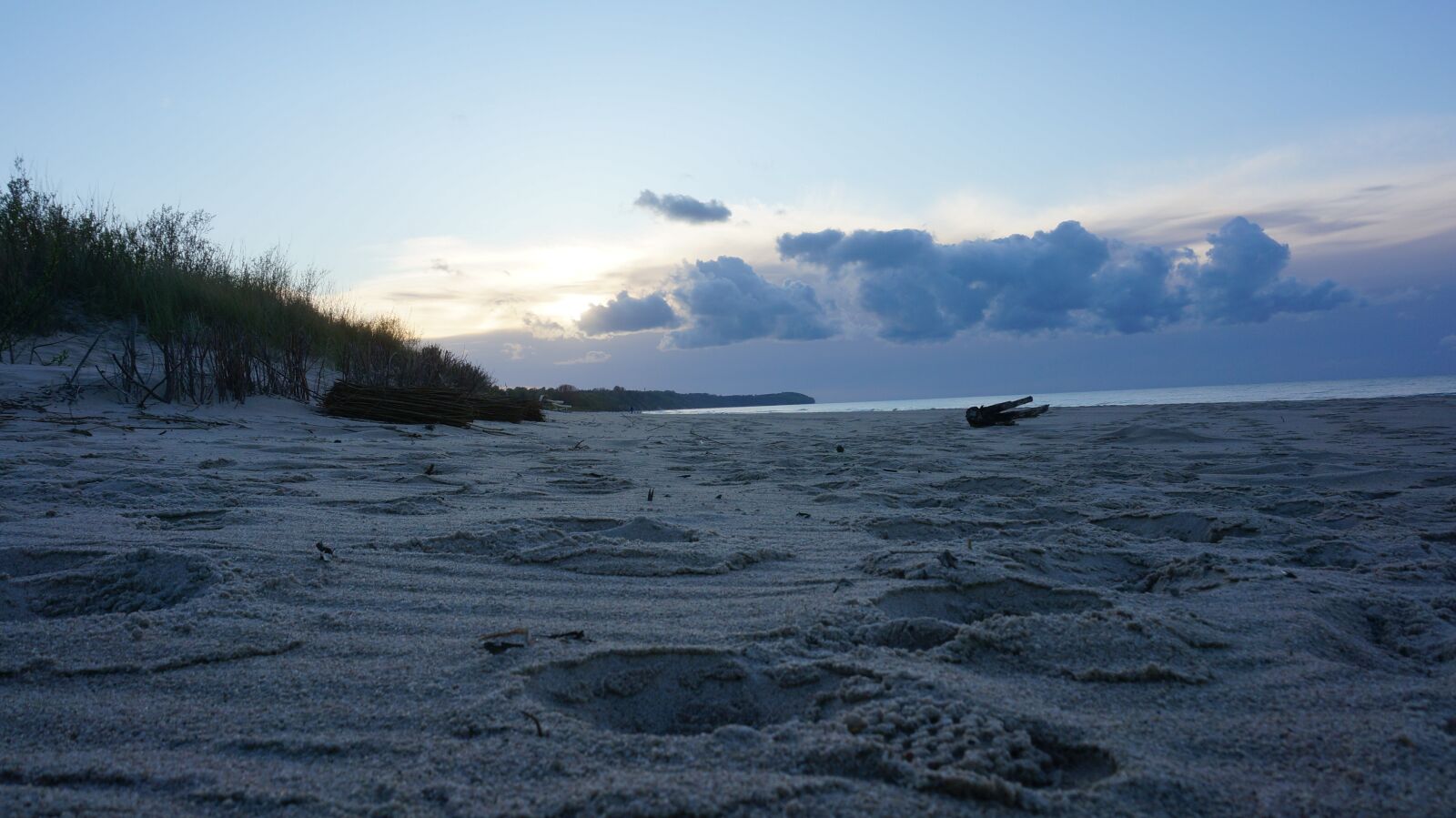 Sony Alpha NEX-5T sample photo. Morze, plaża, piasek photography