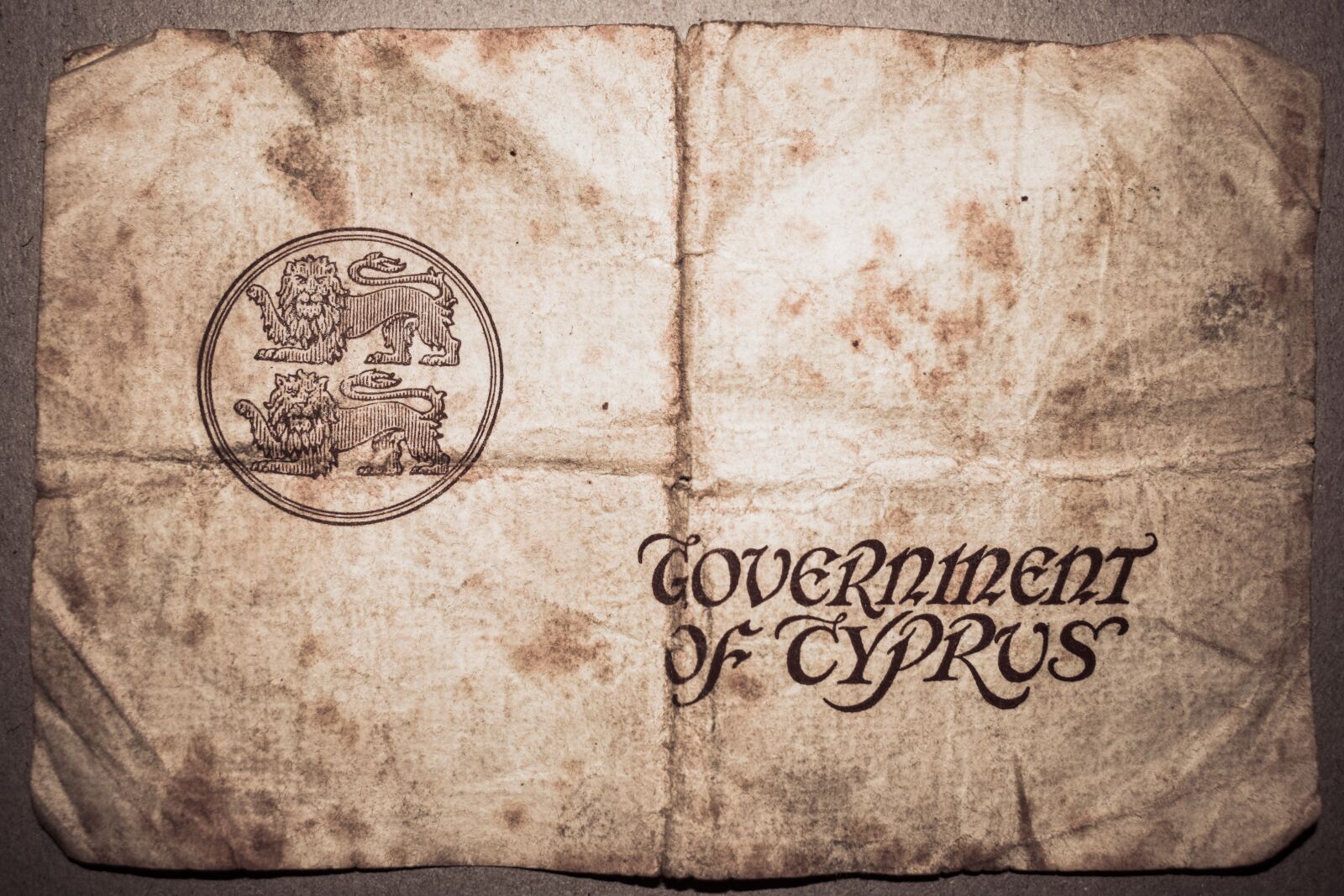 Nikon D3300 sample photo. Paper money, one pound photography