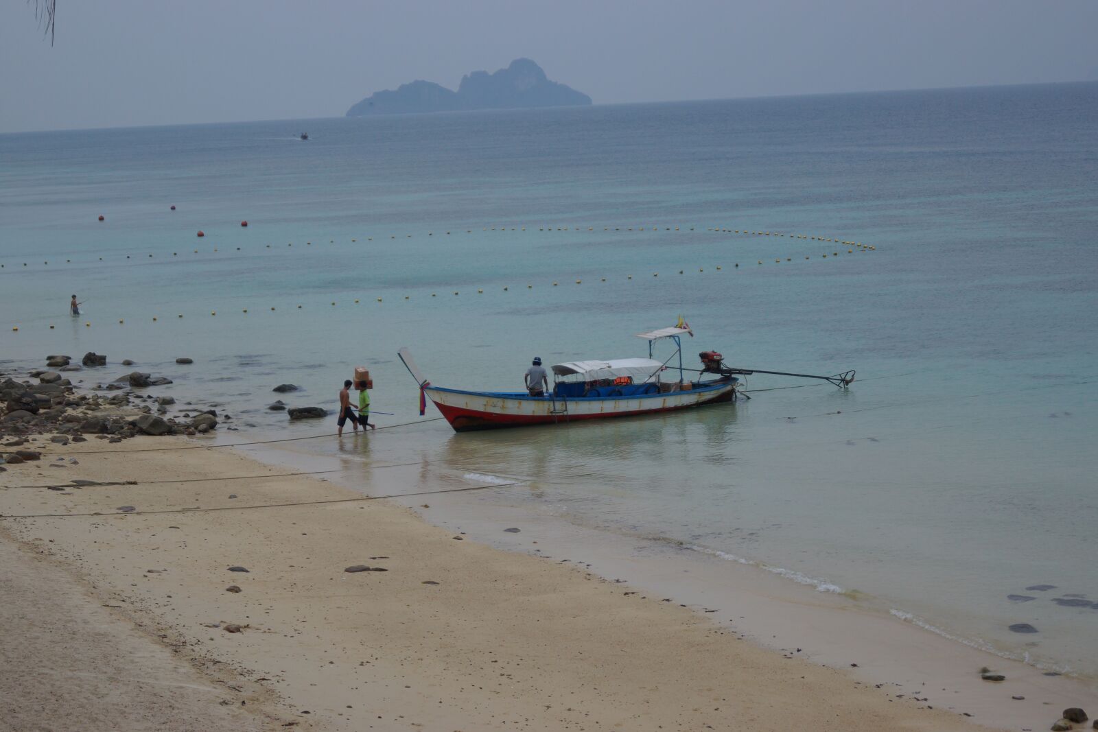 Sony SLT-A65 (SLT-A65V) sample photo. Phiphi, island, boat photography