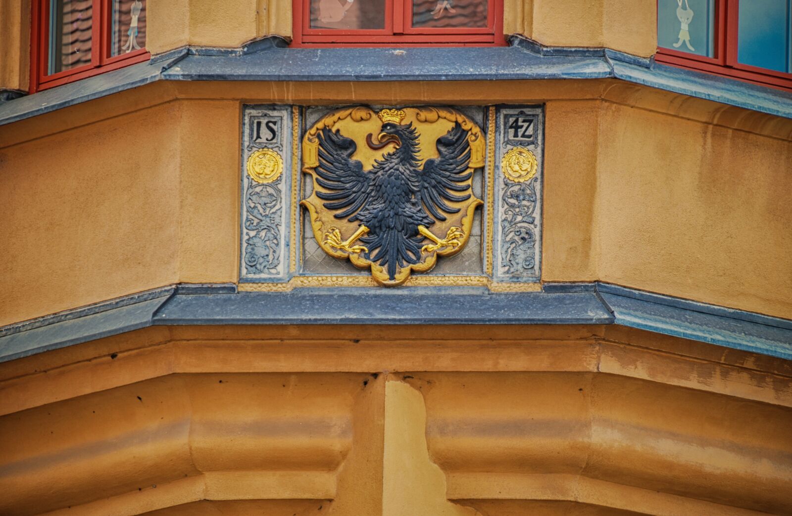 Nikon D80 sample photo. Coat of arms, adler photography