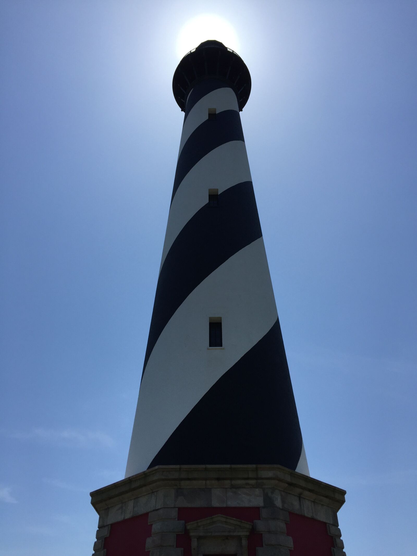 Apple iPhone 6 sample photo. Lighthouse, sun, ocean photography