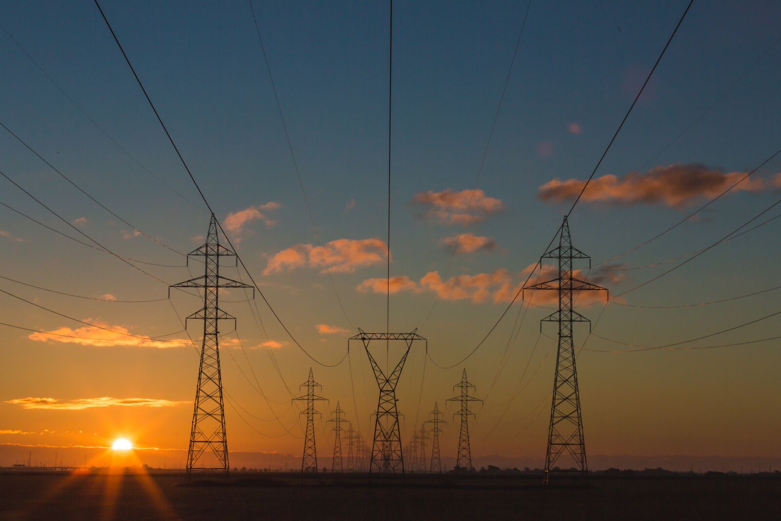Canon EOS 5D Mark III sample photo. Dawn, dusk, electricity photography