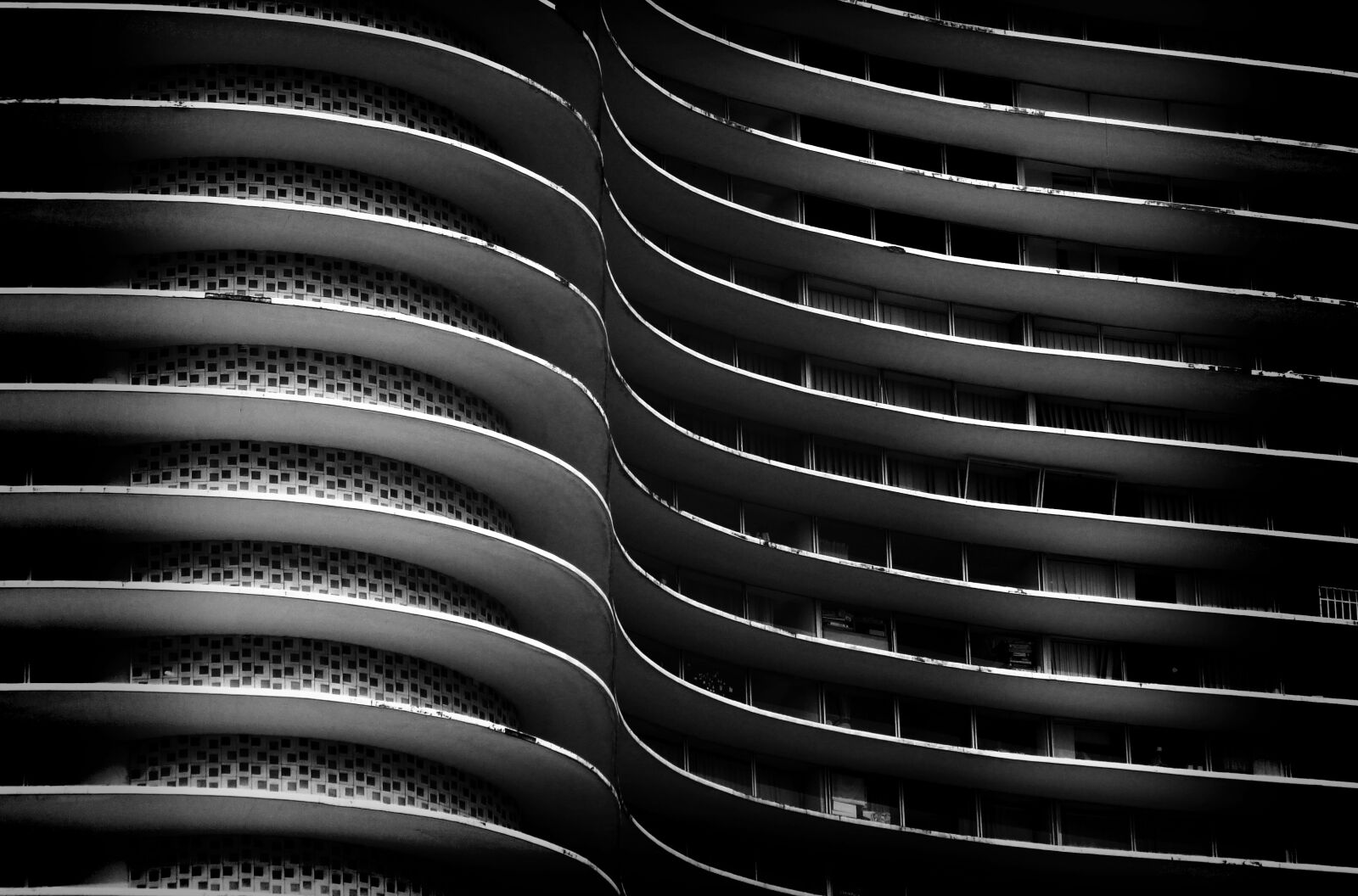 Sony Cyber-shot DSC-H10 sample photo. Belo horizonte, minas, architecture photography