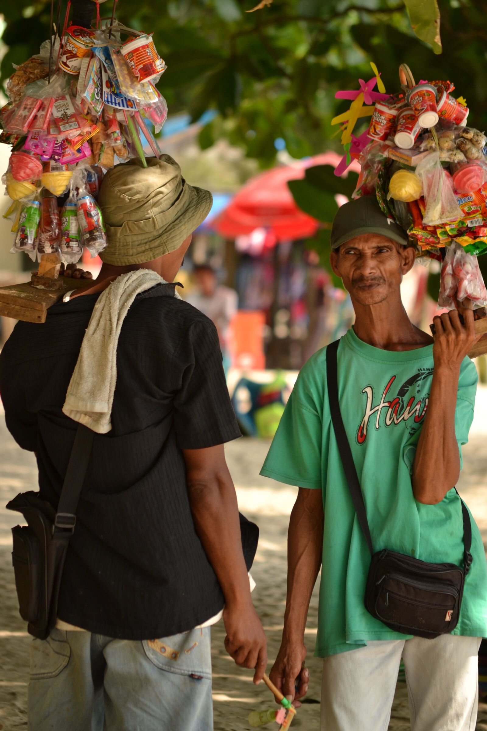 Nikon D3100 sample photo. People, market, man photography