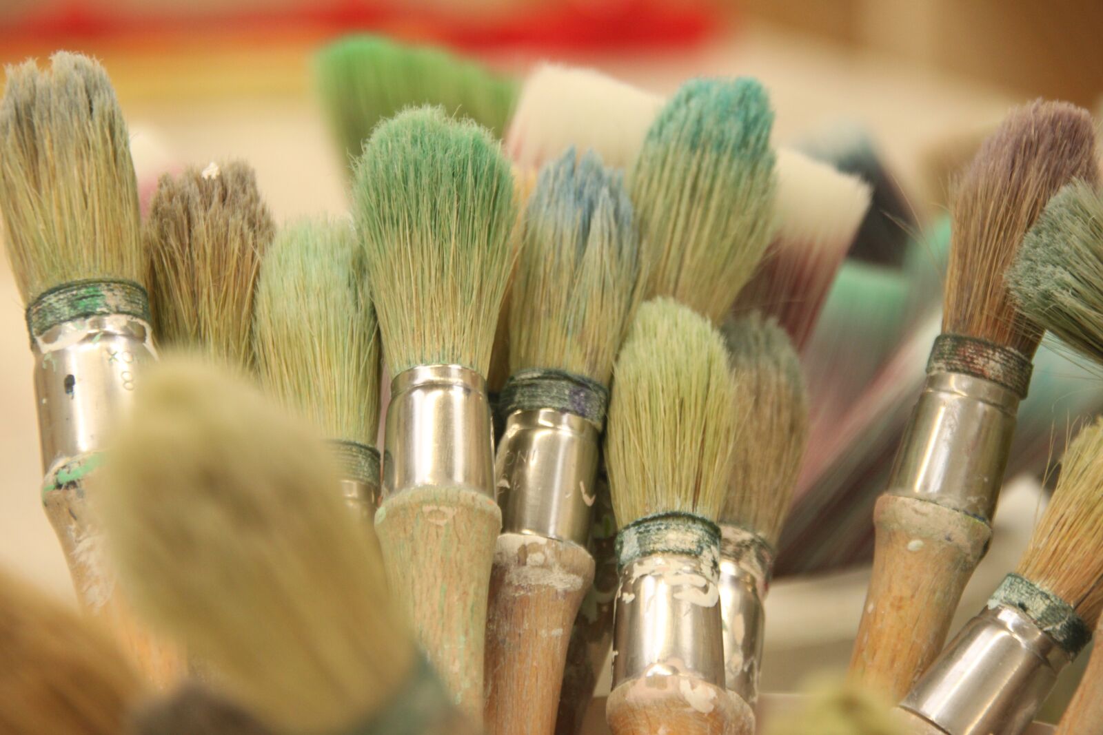 Canon EOS 500D (EOS Rebel T1i / EOS Kiss X3) sample photo. Painting, brush, artistic photography