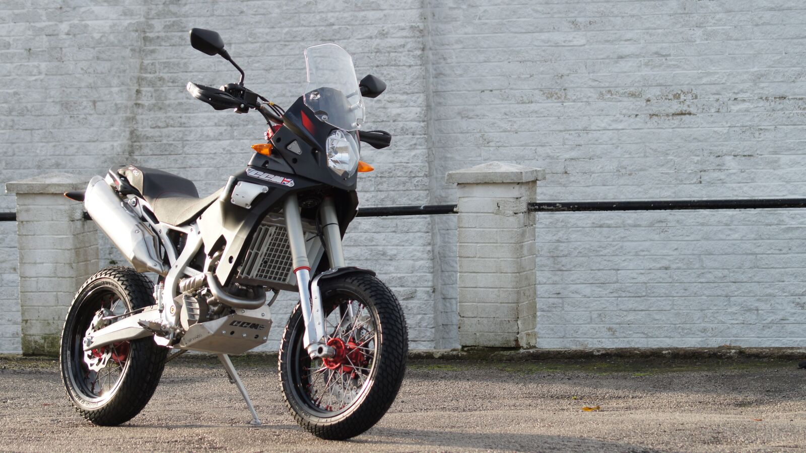 Sony SLT-A35 sample photo. Urban, motorbike, bike photography