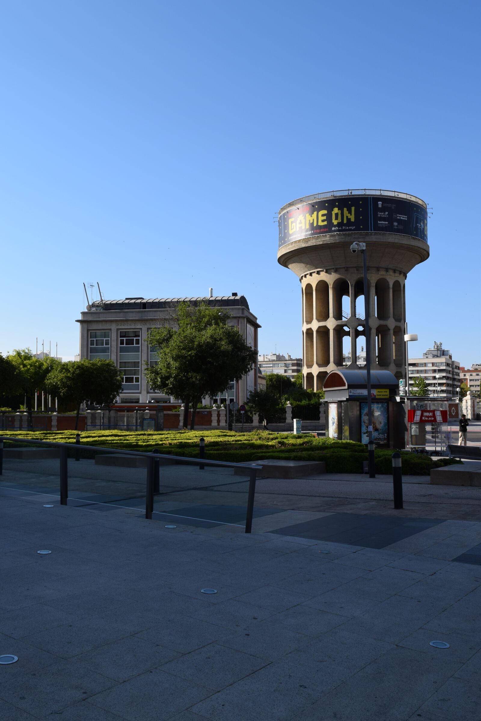 Nikon D3300 sample photo. Tanques, cielo, madrid photography