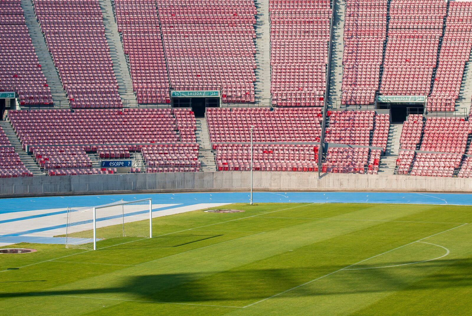 Nikon D200 sample photo. Stadium, soccer, santiago photography
