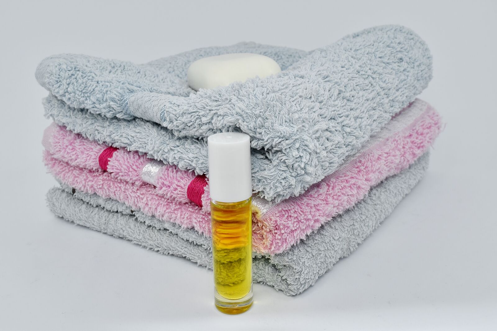 Nikon D5500 sample photo. Aromatherapy, hygiene, oil, soap photography