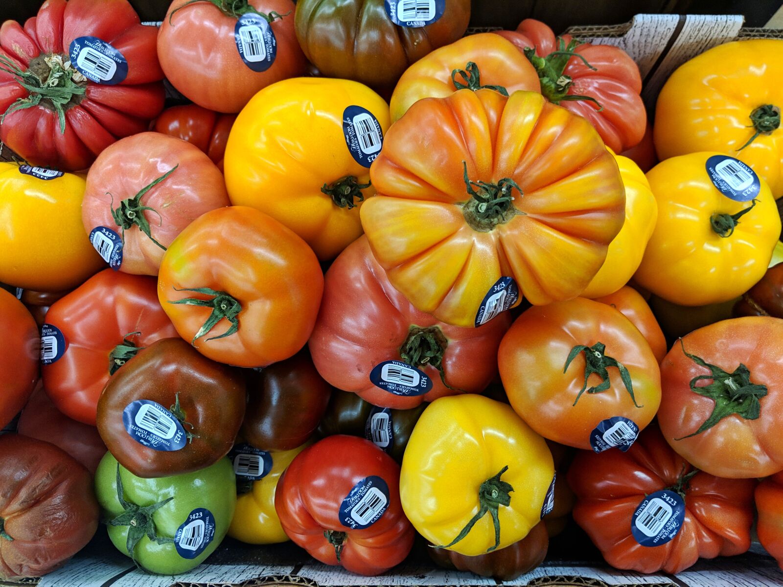 Google Pixel 2 sample photo. Tomatoes, colorful, heirloom photography