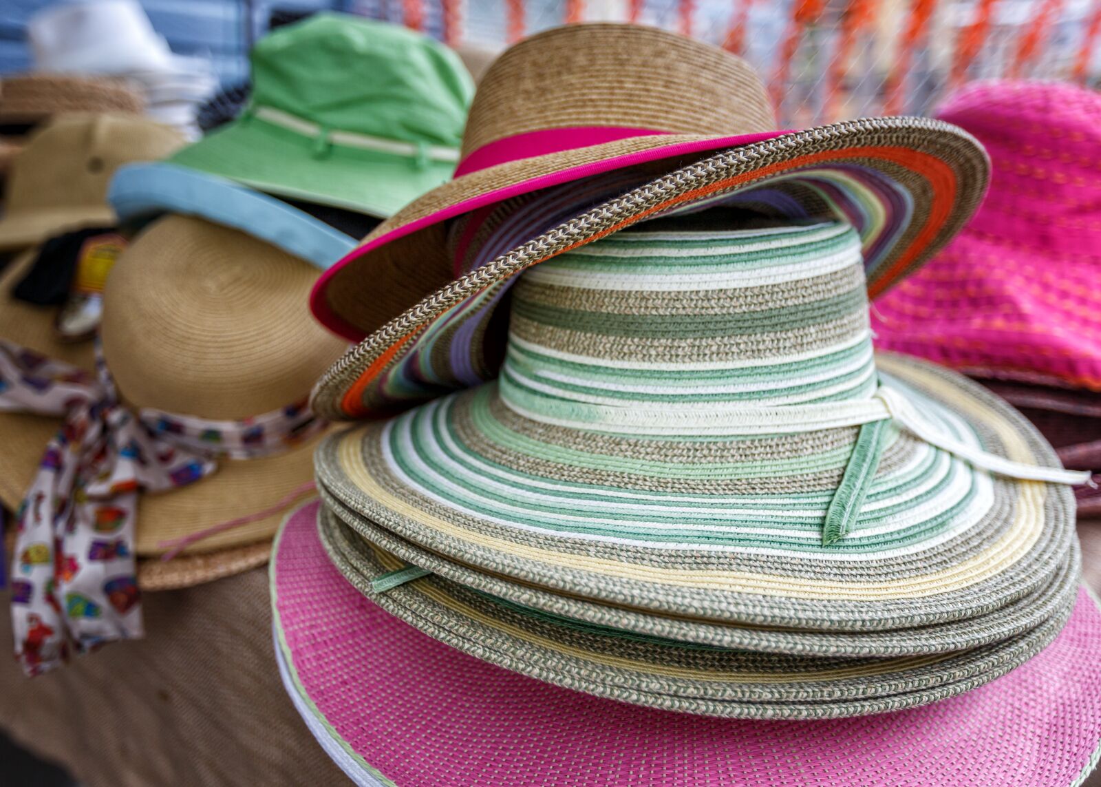 Canon EF 16-35mm F2.8L II USM sample photo. Straw, hats, sun hats photography