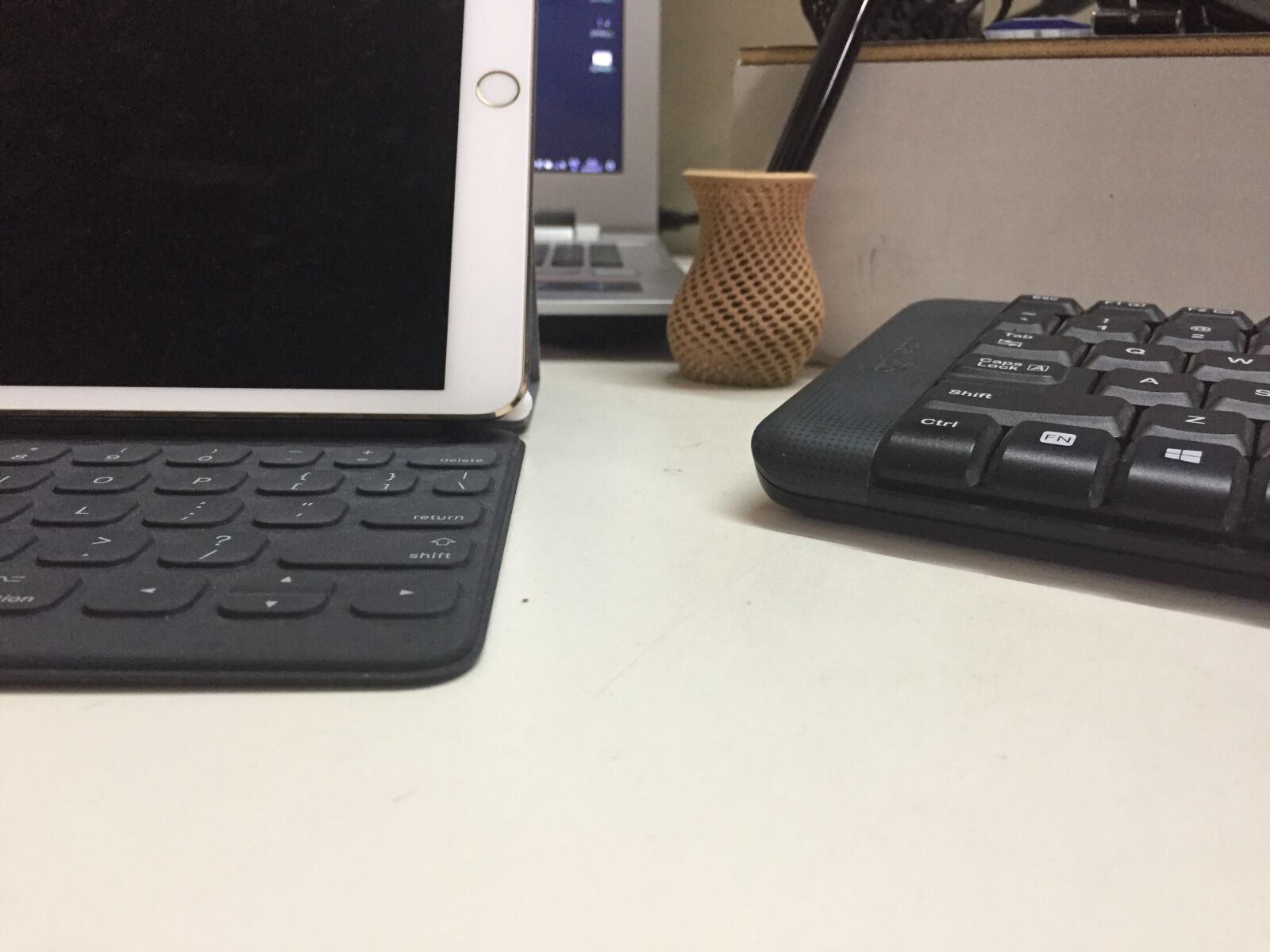 iPhone 6 back camera 4.15mm f/2.2 sample photo. Apple, device, black, and photography