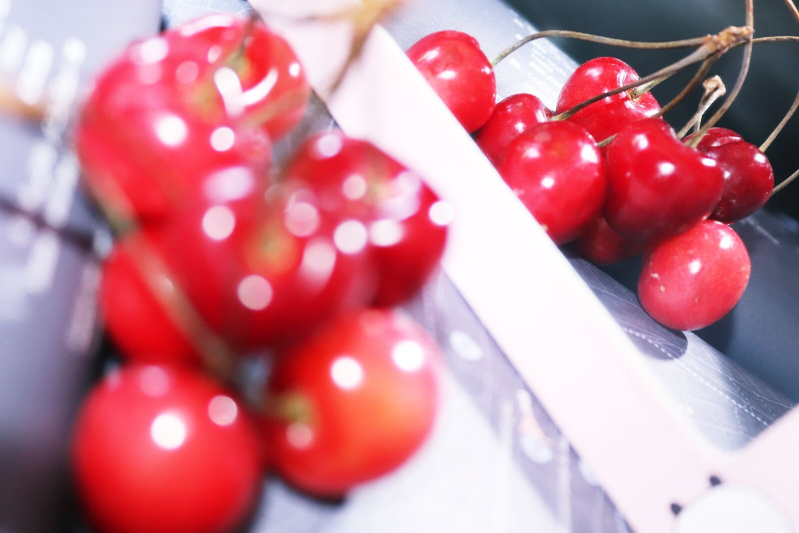Canon EOS 200D (EOS Rebel SL2 / EOS Kiss X9) sample photo. Cherry, fruits, cherries photography