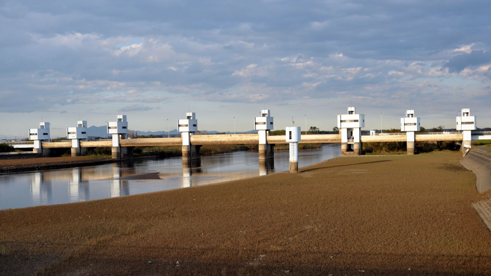 Nikon D90 sample photo. Weir, river, brown photography